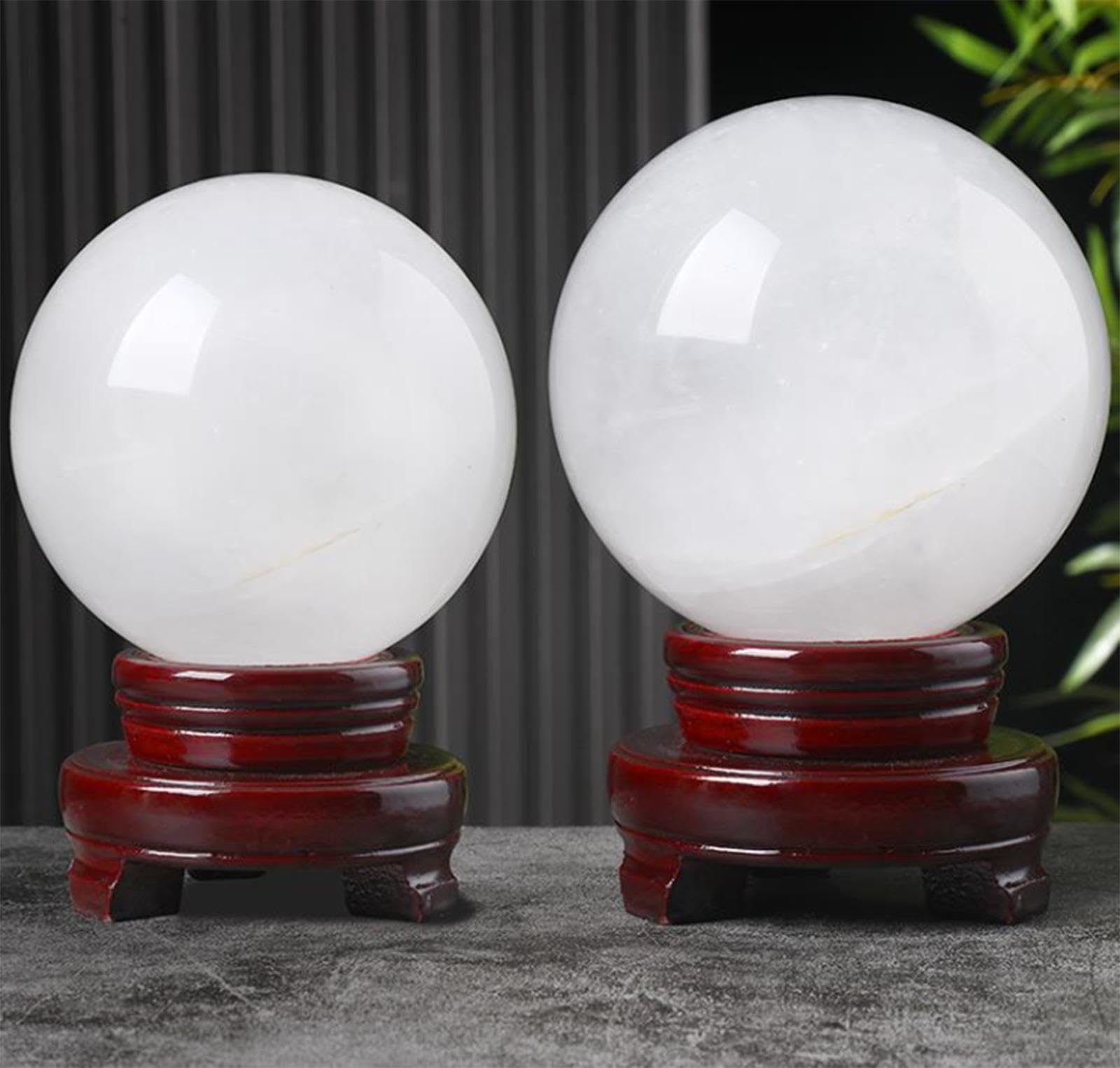 Białe Kryształowe Kule Naturalny Kamień Szlachetny Kula Polerowany Okrągły Kamień Dekoracyjny Kula Rzeźba Fengshui Ozdoba Do Uzdrawiania Reiki I Medytacji,10cm/3.9in