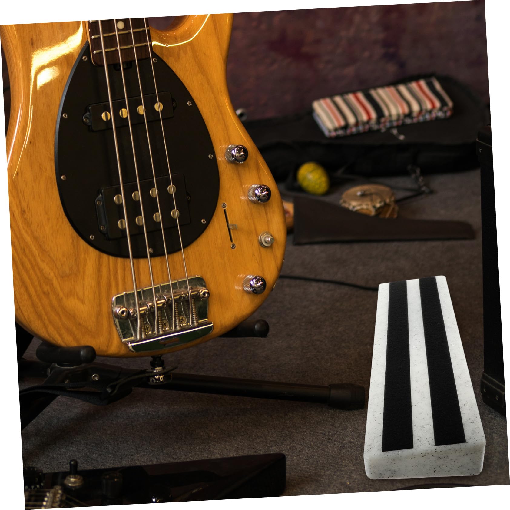 SUPVOX Pedalera para Guitarra Eléctrica Soporte de Efectos, Placa Efectora Hueca de Gran Espacio para Pedales, Base Práctica y Segura para Músicos Principiantes y Profesionales