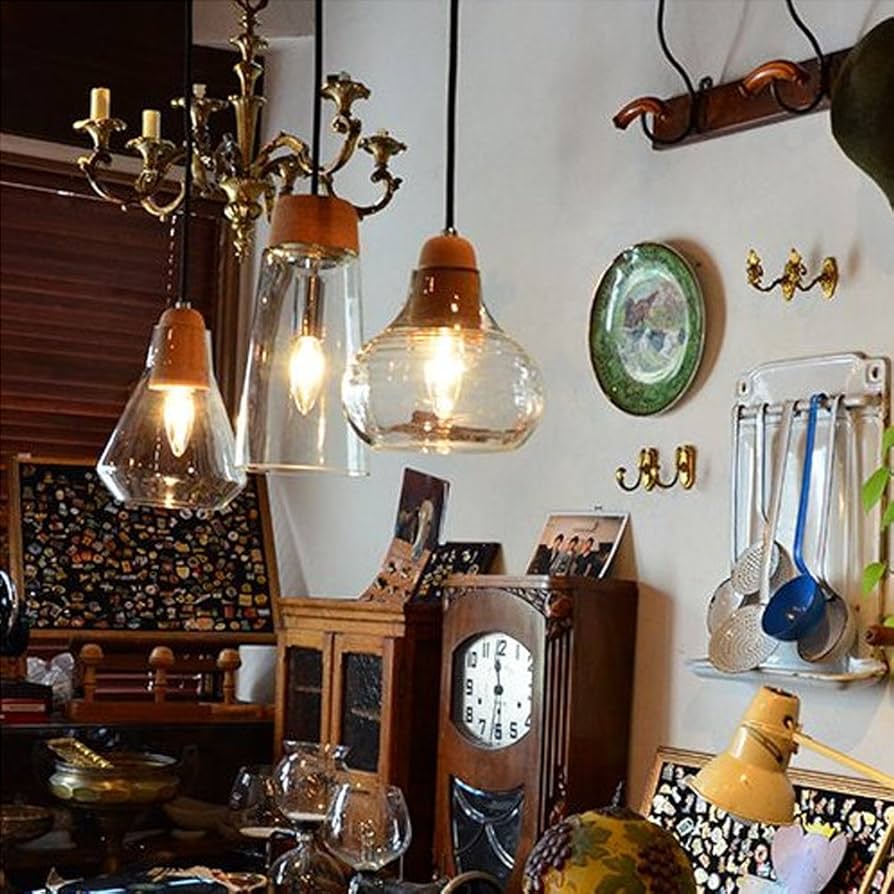 ELUX エルックス　北欧調　ペンダントライト　ブラック　１灯　電球付き　箱付き ELUX エルックス 北欧調 ペンダントライト ブラック 1灯 電球