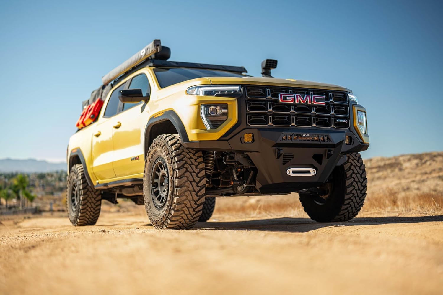 DV8 Offroad OE Plus Side Steps for 2023-2025 Chevy Colorado & GMC Canyon | Anti-Slip Design | Mounts to Body/Pinch Weld | Provides Protection from Light Trail Debris | Retains OEM Ground Clearance