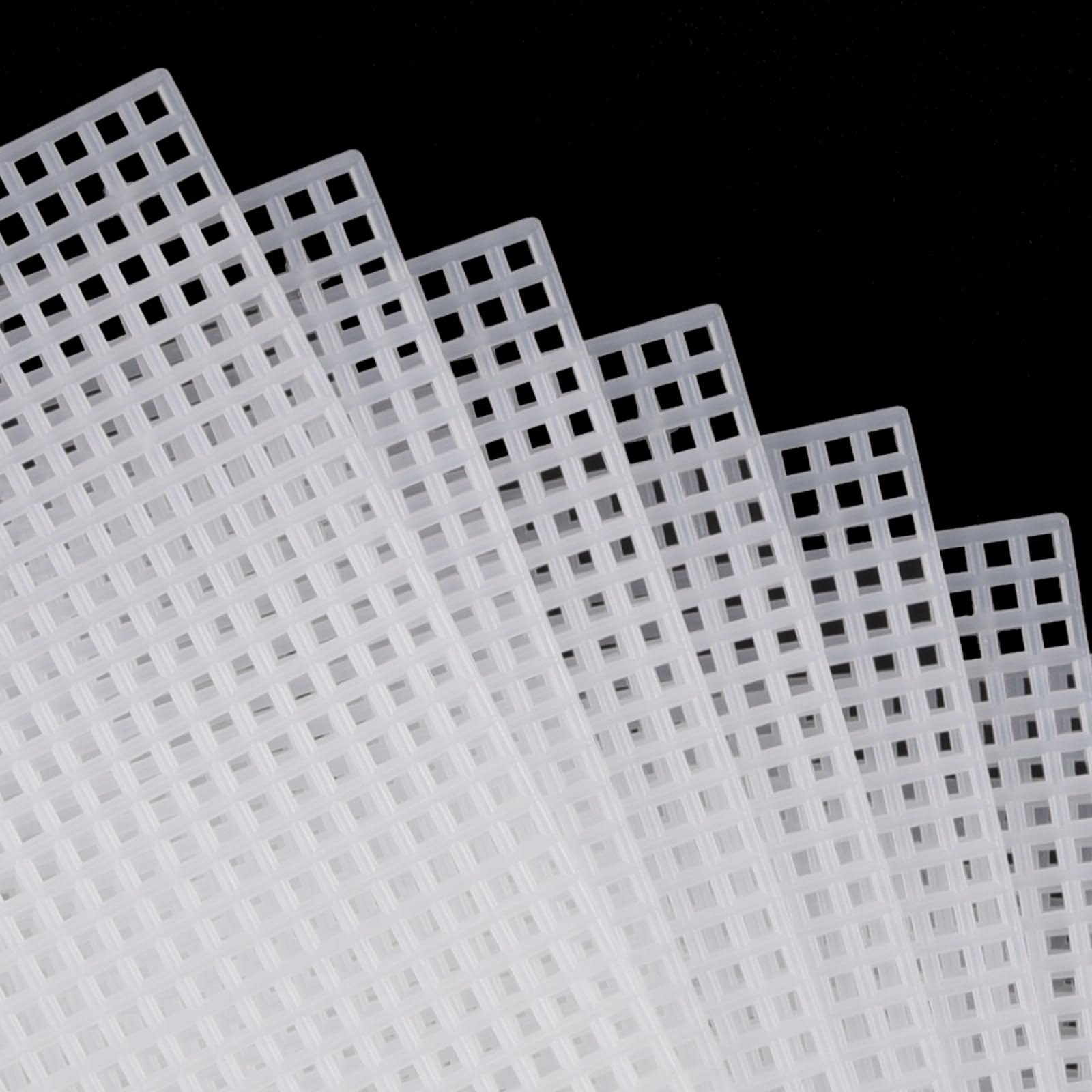 7 Sheets 13.2x10.35in 7 Count Plastic Canvas White Clear Needlepoint Plastic Mesh Sheets Cross Stitch Canvas for Crafts Embroidery Knit Crochet Projects