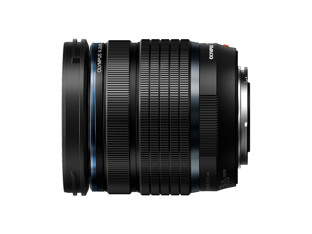 オリンパスM.ZUIKO 12-45mm F4 PRO 61-M6uQZN6L._AC_SY200_QL15_.jpg