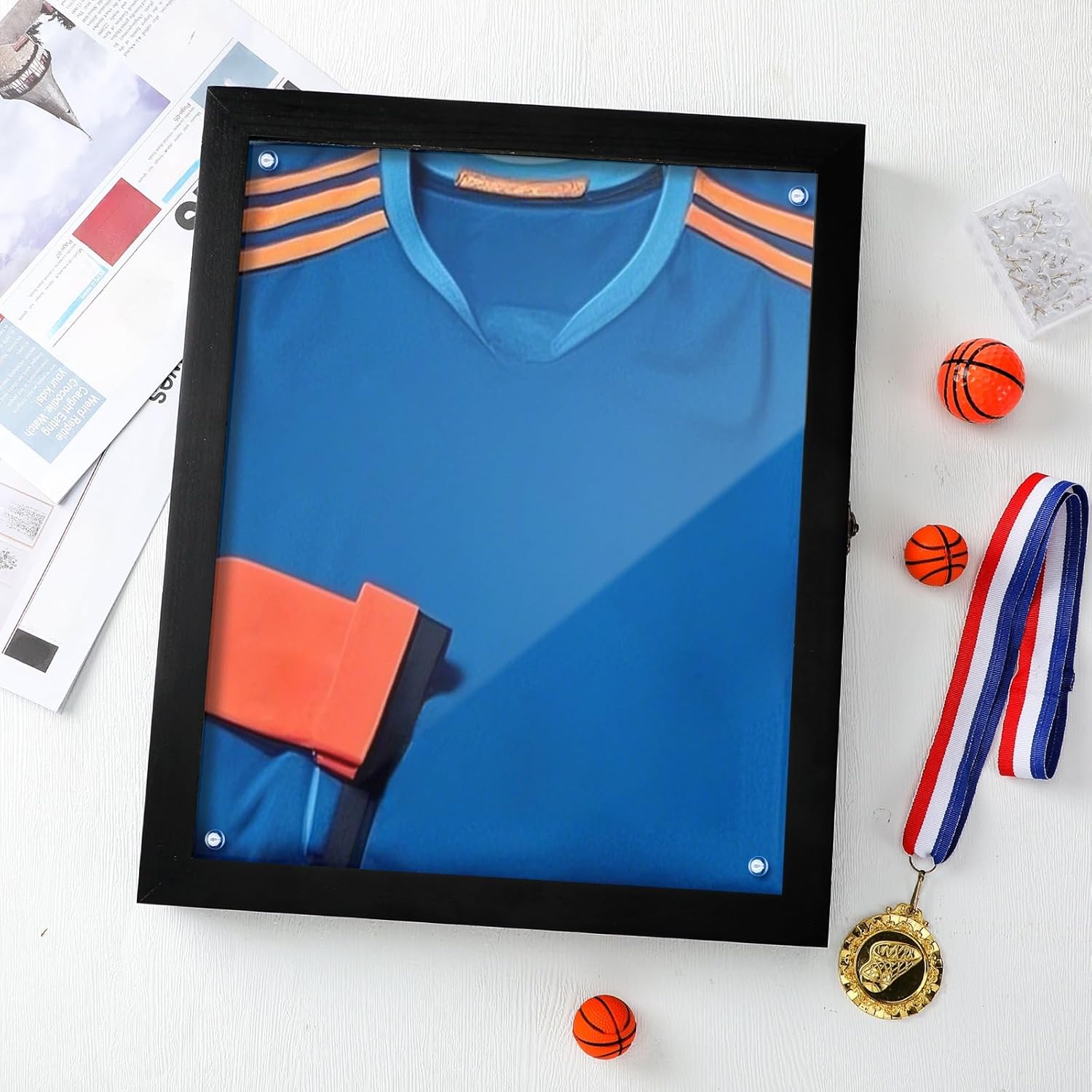 Graduation Shadow Box, 16 x 20 Inch Large Graduation Shadow Frame with Glass Window and Metal Lock, for Graduation Keepsake Memorabilia Pictures Flowers Medals Tickets
