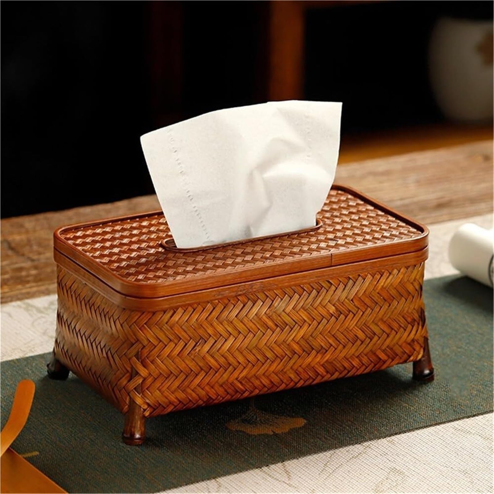 Kosmetiktuch-Spenderbox Handgefertigter chinesischer Retro-Taschentuchbox-Bezug, gewebter rechteckiger Halter for Büro und Zuhause Must-Haves für die Wohnung