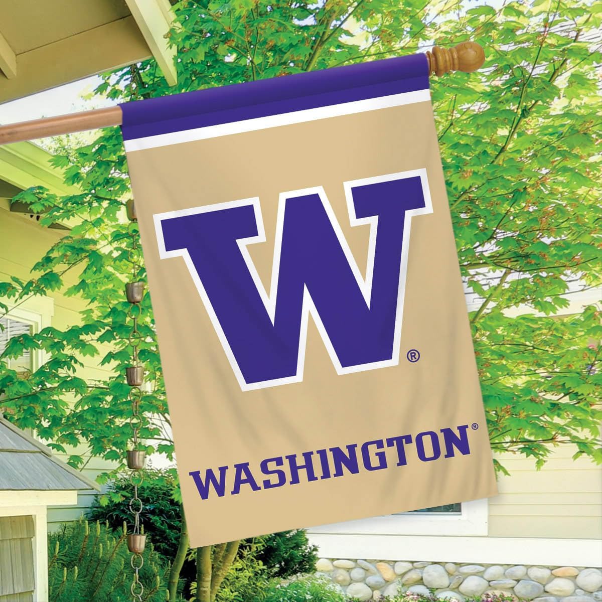 Briarwood Lane House Flag 40x28 For Outdoor Washington Huskies NCAA Licensed House Flag