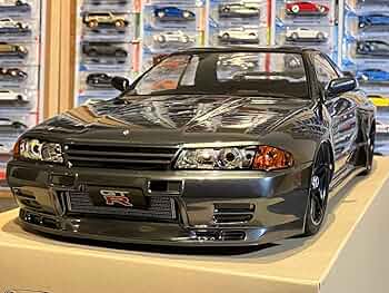 タミヤ ラジコン 日産スカイラインGT-R 塗装済 スペアボディR32 ガンメタ 71xZ4L0lqVL._AC_UF350,