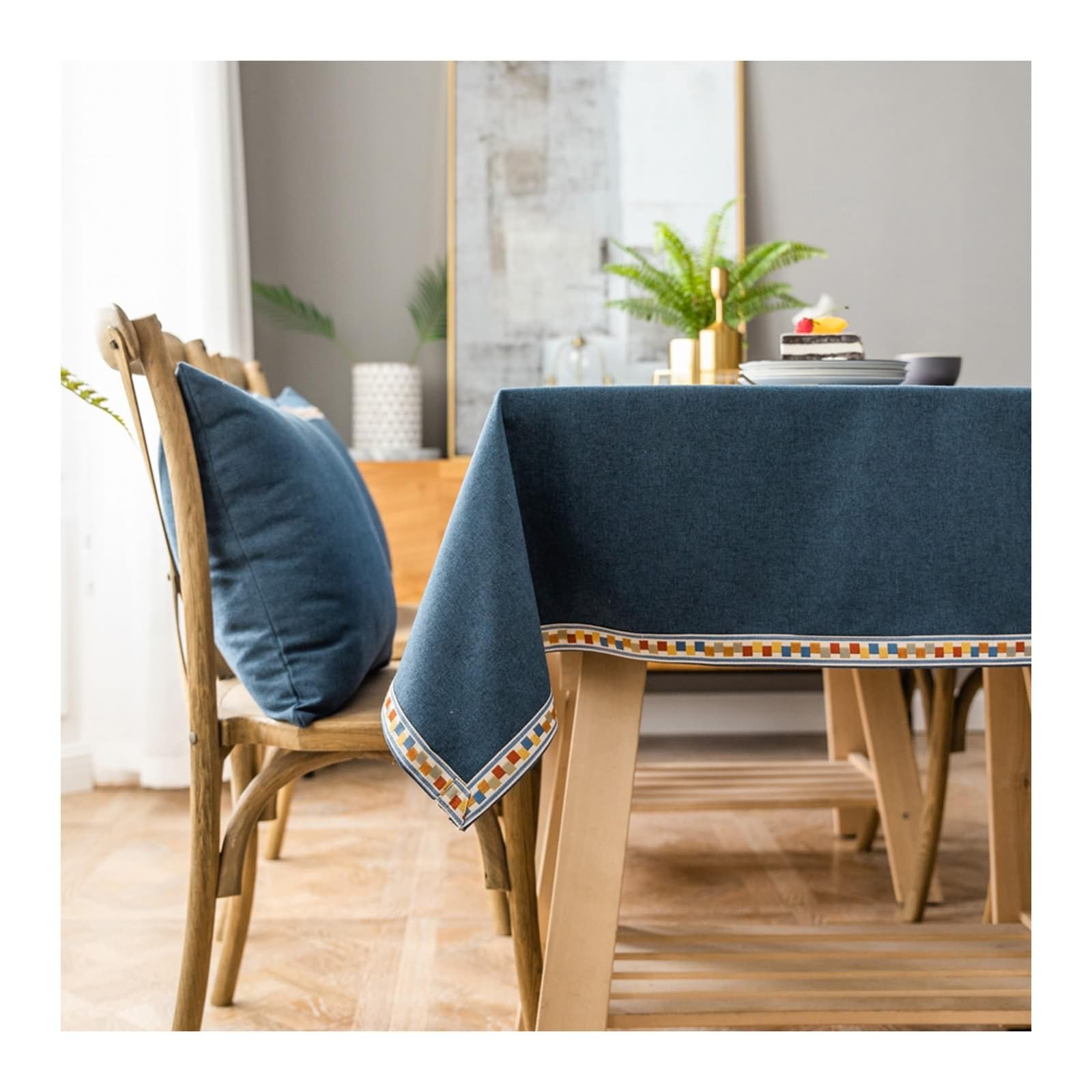 Daesar Mantel Cuadrado de Mesa,Mantel Poliéster Antimanchas Color Sólido con Borde Bordado Manteles de Mesa Comedor Azul,130x130CM(51x51Inch)