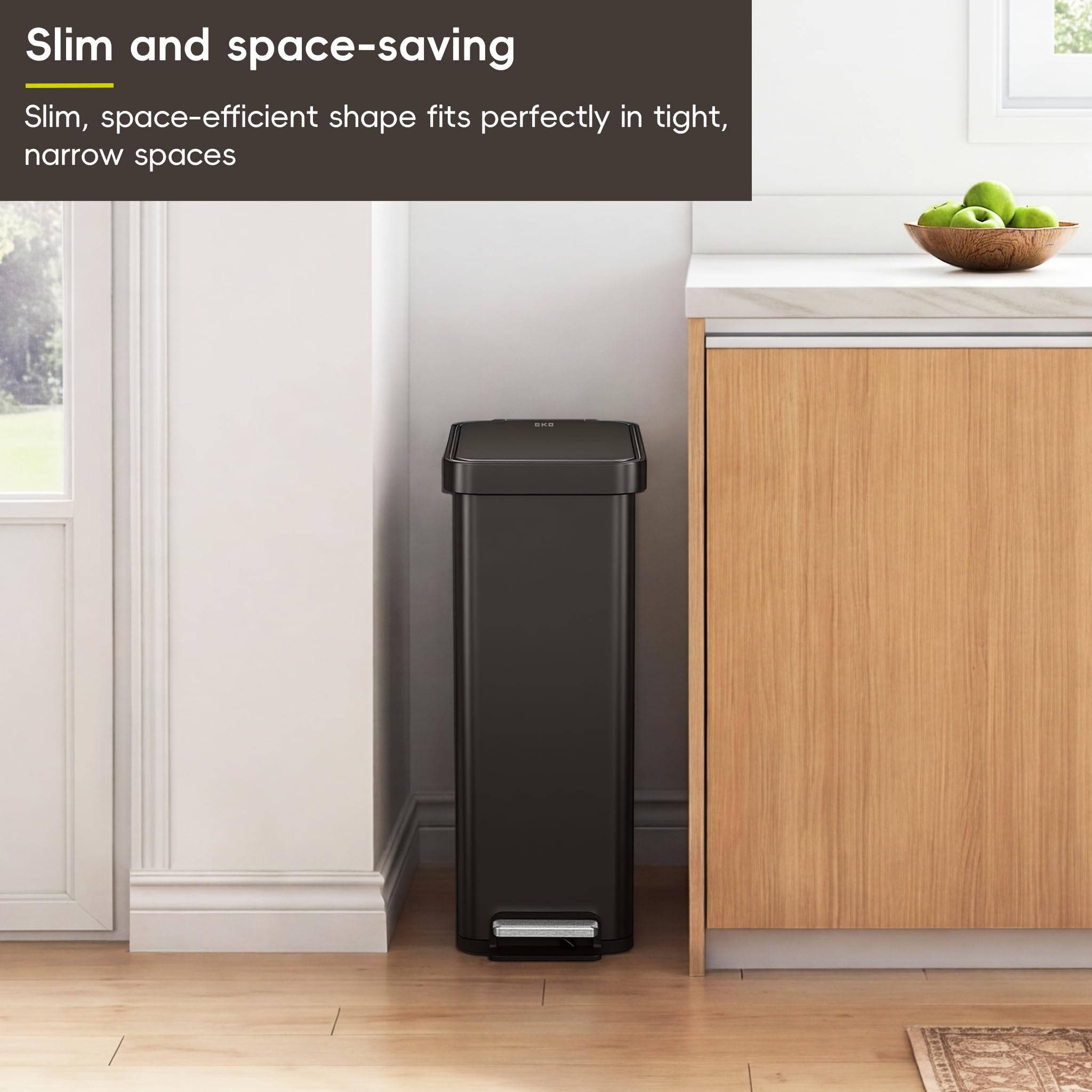 EKO Hudson Slim 50L Küchenabfalleimer mit Deckel, Edelstahl-Stufen-Mülleimer für Küche oder Zuhause, platzsparender Mülleimer mit Absenkautomatik, bleibt offen, Linerring, Mattschwarz