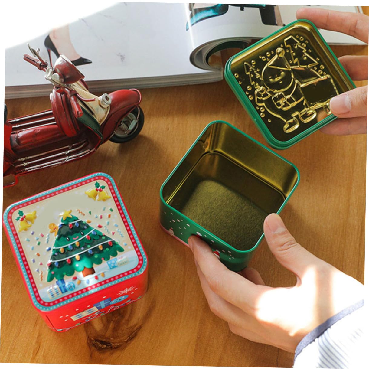 ORFOFE 8stücke Pack Weihnachts-bonboniere Aus Weißblech Weißblech-süßigkeiten-gläser Mit Weihnachtsmuster Für Bonbons Kekse Als Weihnachtsgeschenke-box