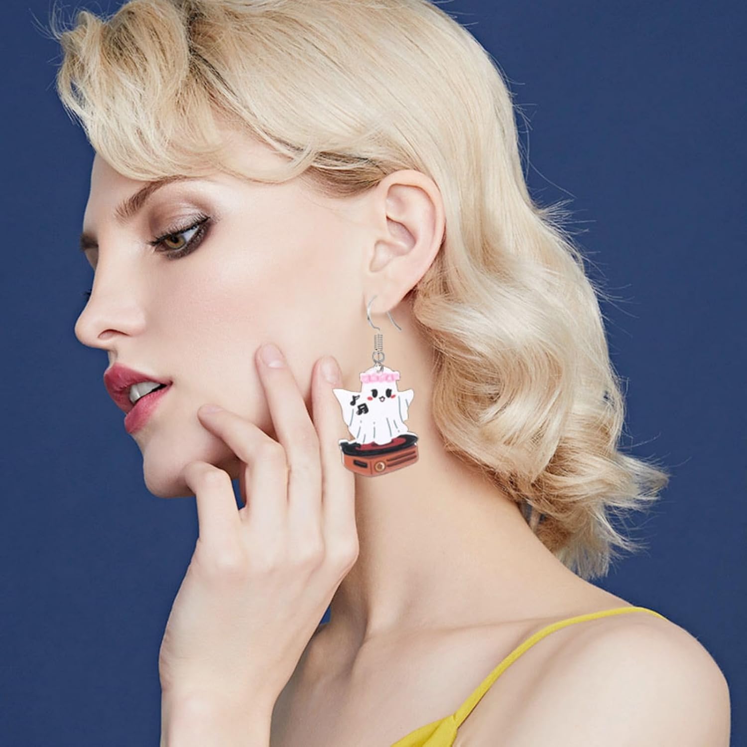 Dreuyet Ghost earring For Women Unique Acrylic Ghost Print Handmade Lightweight Charm Witch Statement Earrings Halloween Cosplay Costume Party Jewelry Gift - Image 4