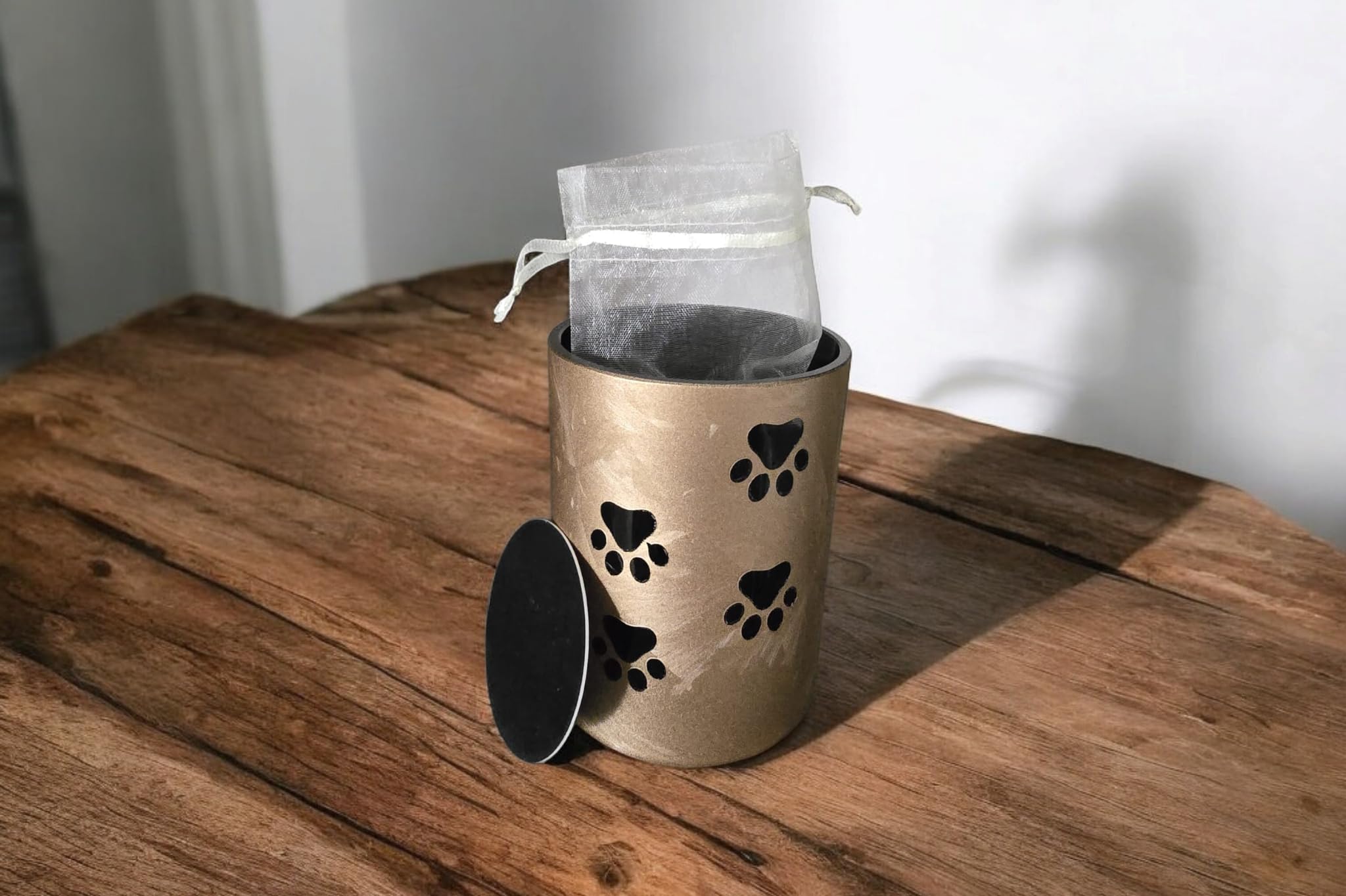 Urne Hund Urne Katze aus Glas mit Pfotenabdruck – Handdekorierte Gedenkkerze – Ascheurne für Haustiere – Farben: Schwarz-Gold oder Gold-Schwarz – Höhe: 9 cm oder 13 cm (Gold-Schwarz, Höhe: 13 cm)