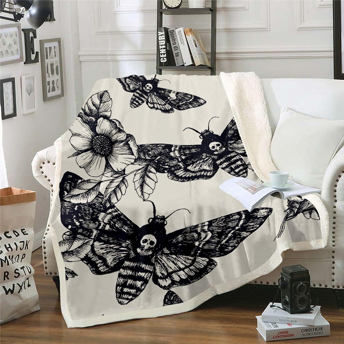 Gothic Skull Sherpa Blanket Decorative Death Moth and Flowers Plush Blanket for Bed Sofa Couch Decor Pesonalized Skeleton Bones Fleece Throw Blanket Black Cream Fuzzy Blanket Throw 50"x60" M