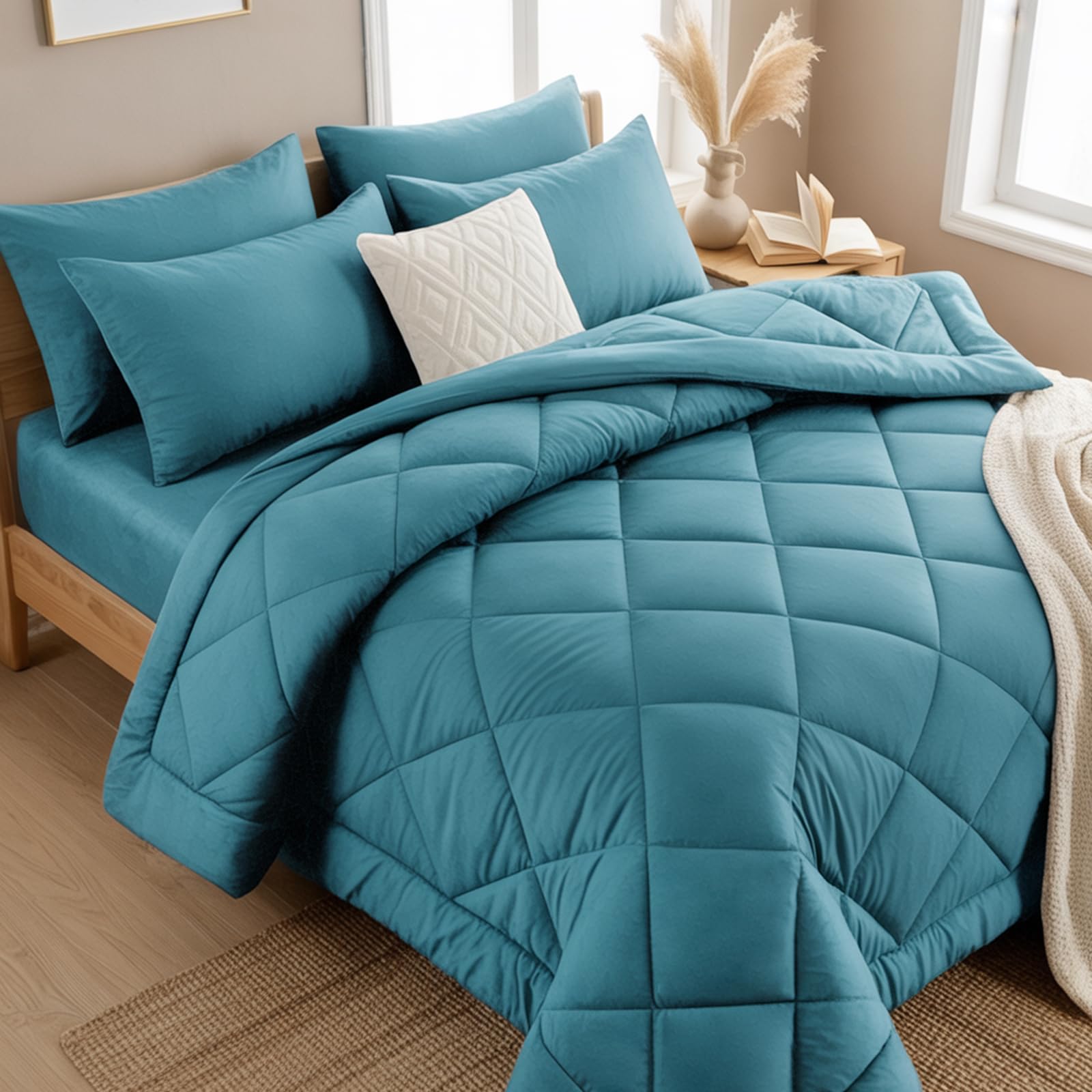 Tifschlaf Coverless Duvet Super King Size 10.5 Tog - Superking Bed Duvet for All Seasons, Luxury Lightweight Quilt Washable Comforter with 2 Pillowcases - 260x220cm Teal