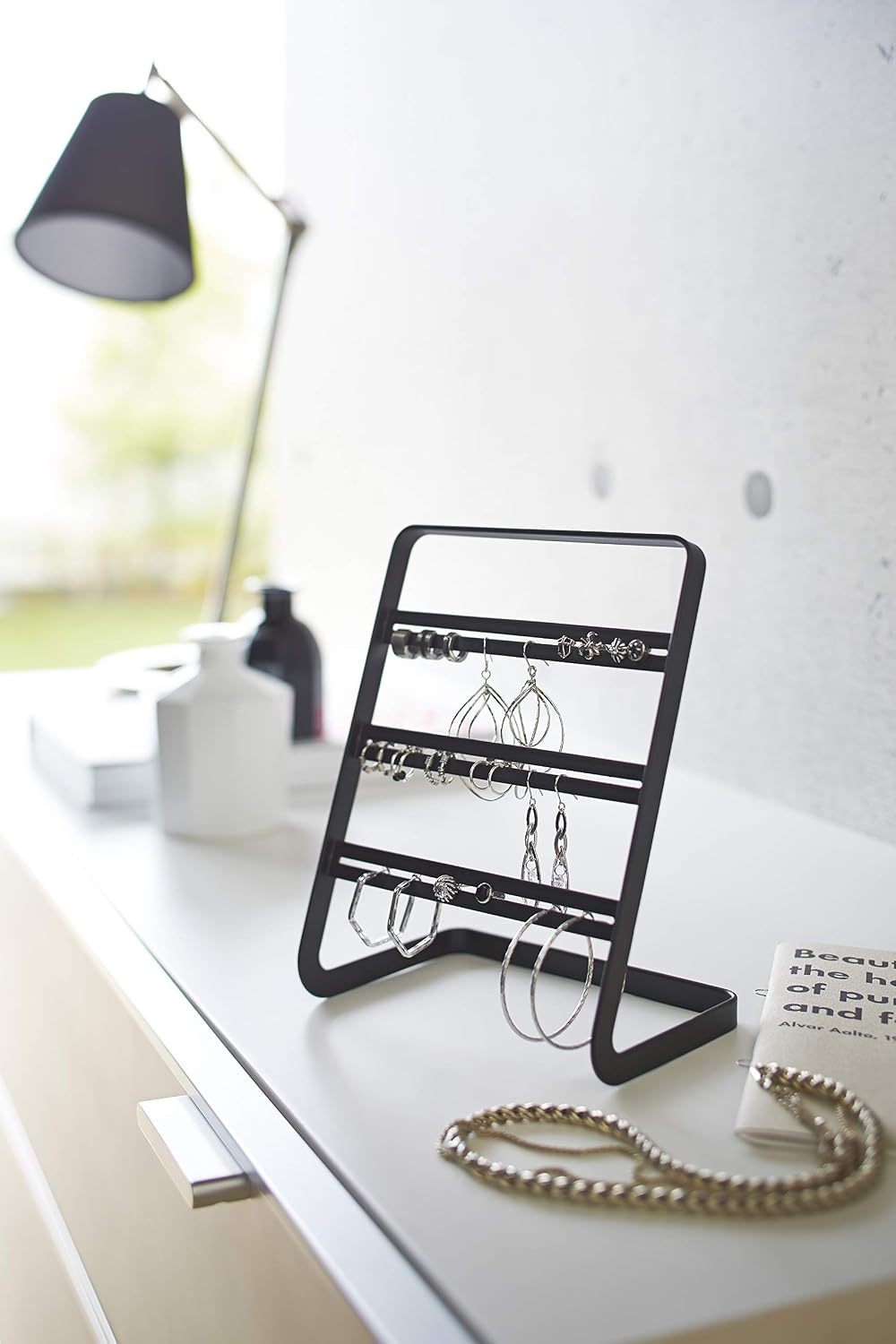Yamazaki 2491 TOWER Earring Stand, black, Steel, Minimalist, 15.2 x 10.3 x 19.7 cm - Image 3