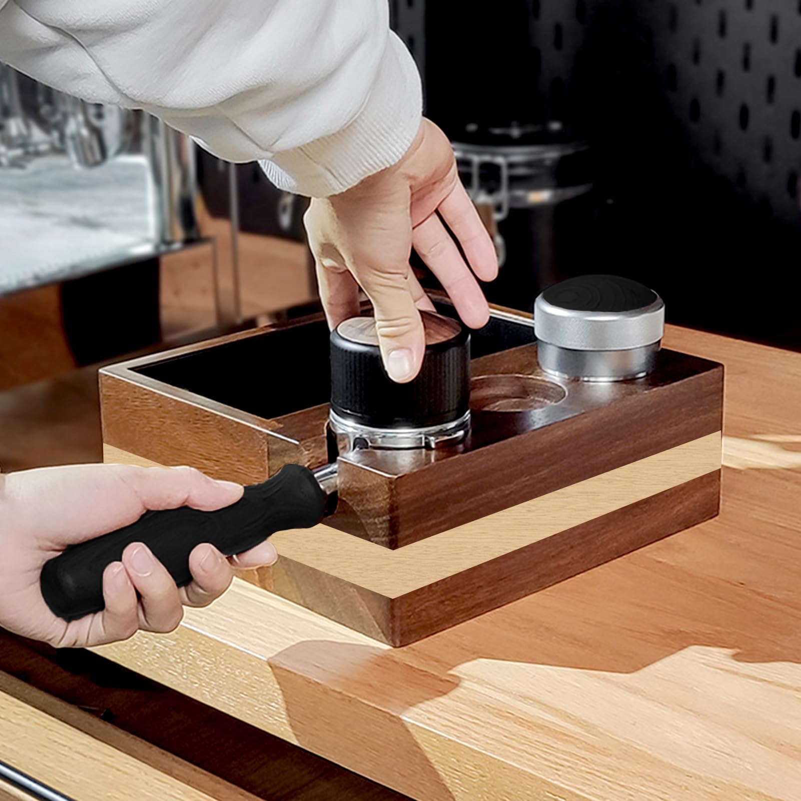 Pudełko do espresso 4 w 1 i stacja do ubijania kawy, drewniany stojak do ubijania kawy do domu i biura, trwałe akcesoria do kawiarni (51/54 mm), idealny dla baristów i miłośników kawy