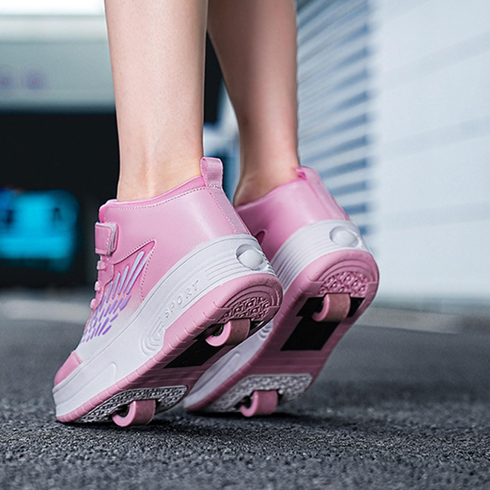 Chaussures à roulettes pour Filles garçons,2 en 1 Patins à roulettes Retractable,Chaussures de Skateboard Réglables avec roulettes,Confortable,Respirant,pour Intérieur Extérieur