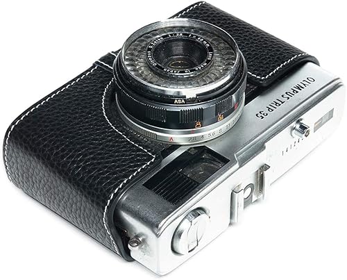Miniatura 9 de BolinUS Trip 35 - Funda de piel auténtica hecha a mano para cámara Olympus Trip 35 con correa de mano (negro)