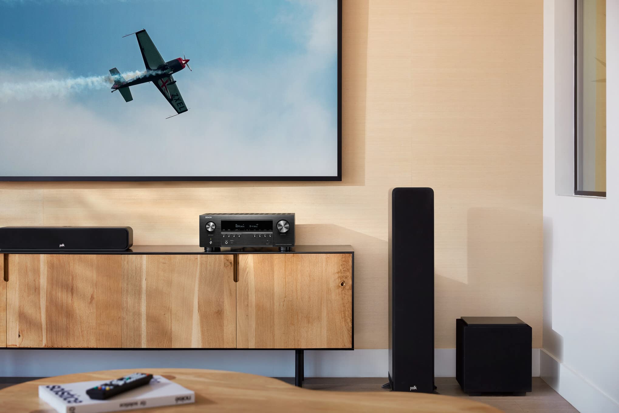 DENON Receptor AV De 7.2 Canales con Dolby Atmos, DTS X, 6 Entradas y 2 Salidas Hdmi, 8K Hdmi, Bluetooth, WLAN, Airplay 2, Heos Multiroom, Compatible con Alexa, Color Negro