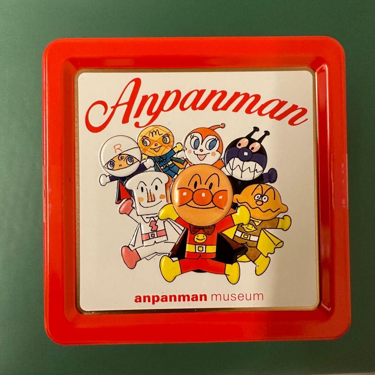 アンパンマン　サブレ缶 Amazon.co.jp: アンパンマンサブレ やなせたかし記念館 限定