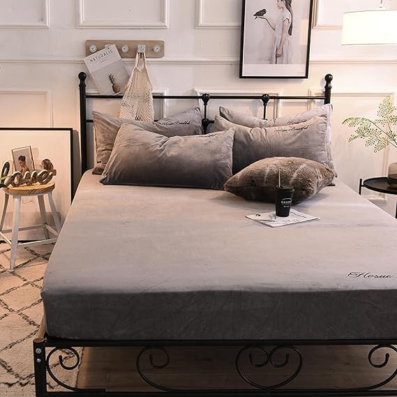 Comfortable Flat Sheet, Queen Size Mattress Cover Thick Coral Velvet in