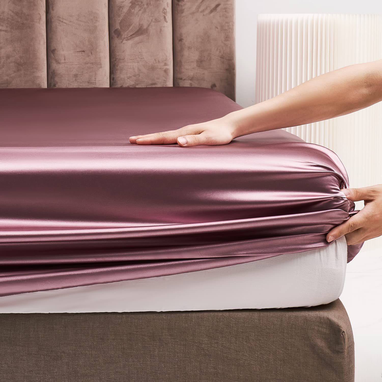 Jemiipee Completo Lenzuola Raso Matrimoniale Tinta Unita 180x200x36 cm - Lenzuola Sotto con Angoli Matrimoniali, Lenzuolo Sopra, 2 Federe - Biancheria da Letto Satin 4 Pezzi - Malva