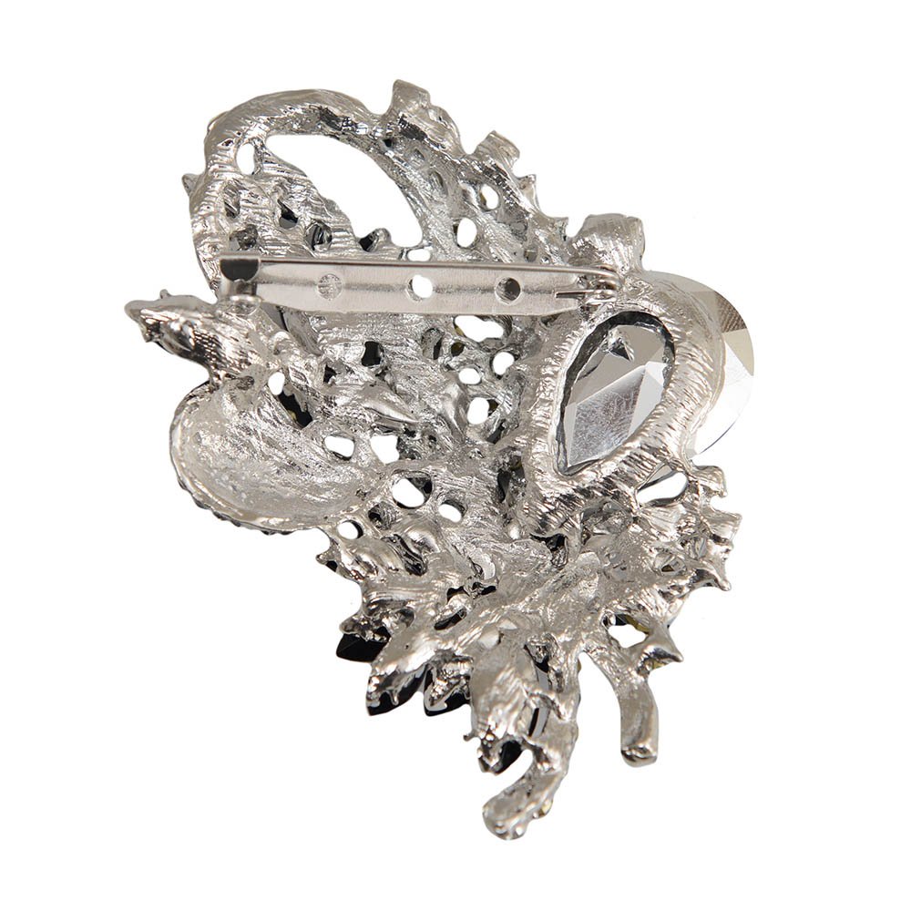 Elegant Vintage Style Brooch Pin