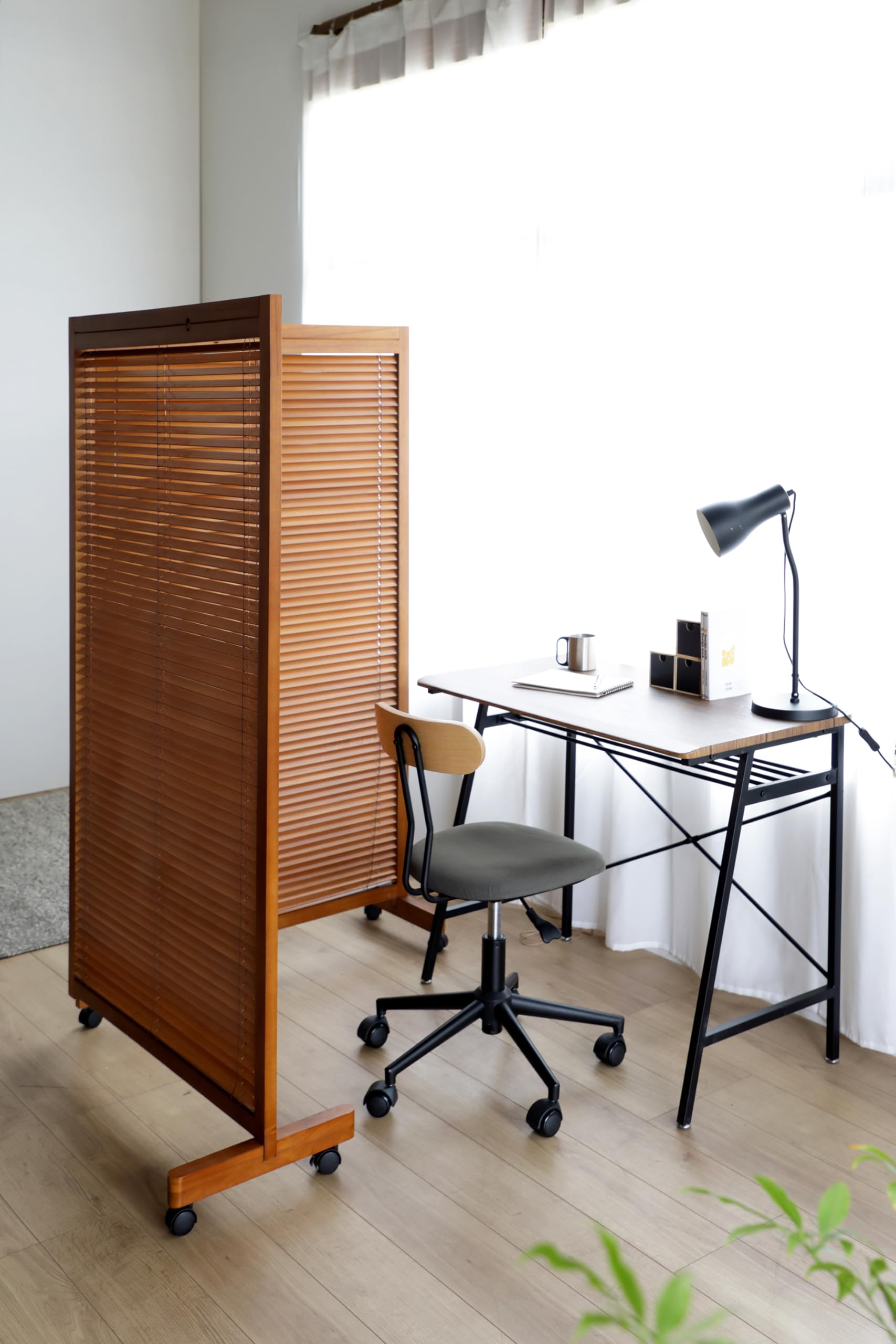 Amazon｜ブラインド衝立 2連 キャスター付き ミディアムブラウン JP