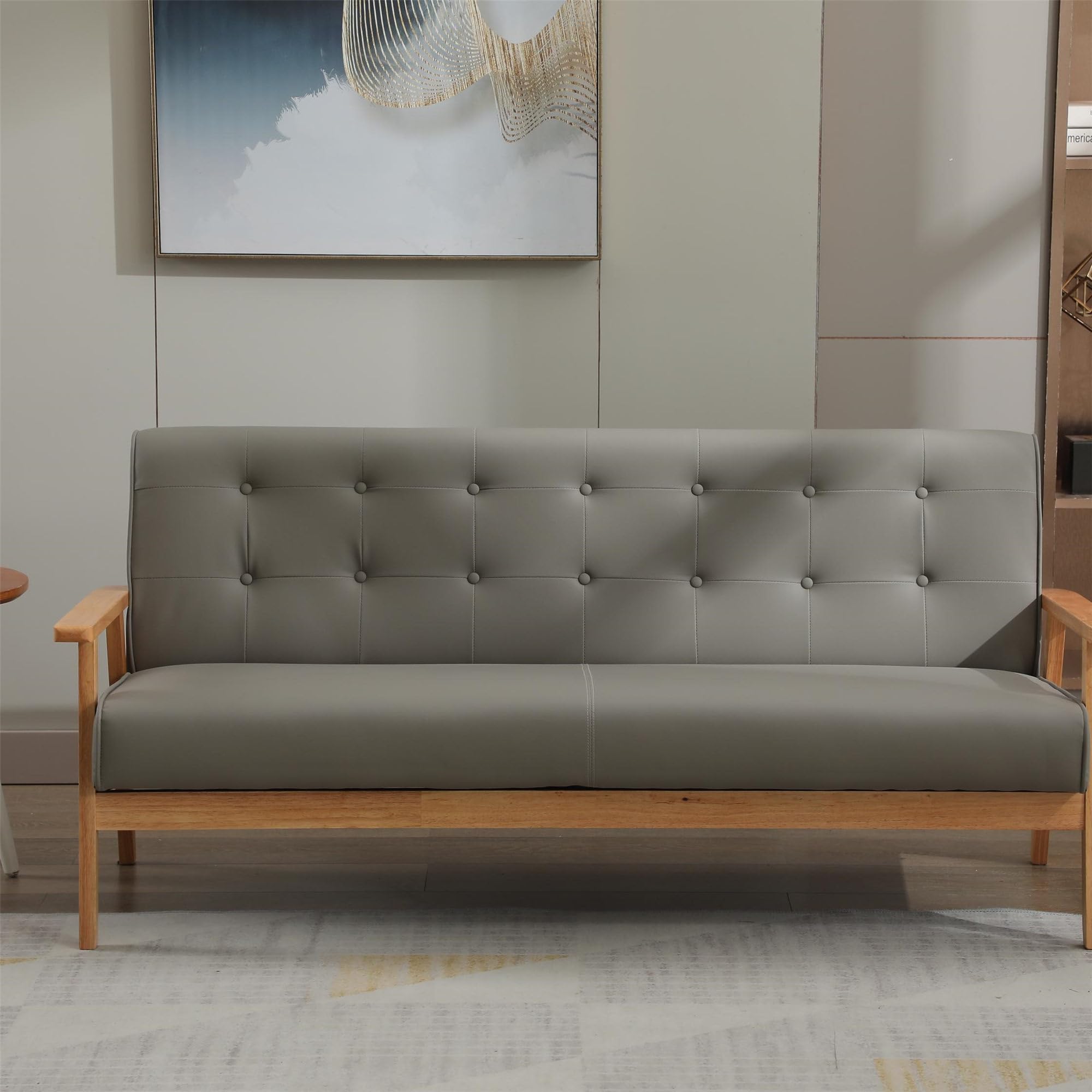 Amazon｜シンプルデザインのモダンソファ - 木材フレームとPUレザーを