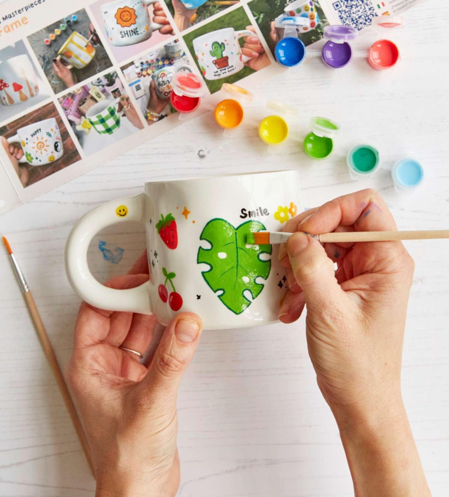 Pott’d Paintables Kit per Dipingere Tazze per Adulti, Tazza da Dipingere per Principianti, DIY Mug in Ceramica con Tazze, Colori, Pennelli e Guida alla Pittura Inclusa