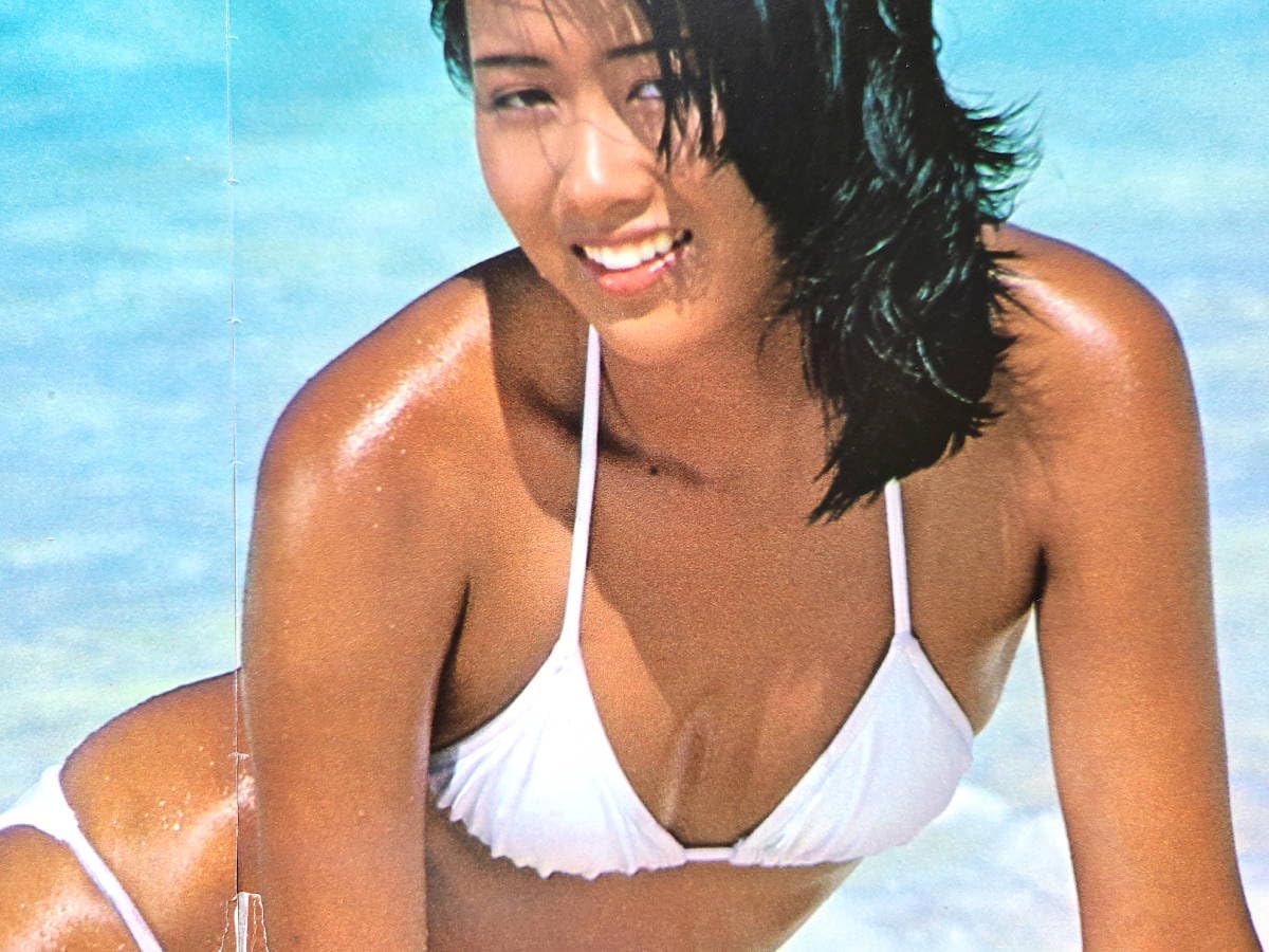 城戸真亜子　ポスター 昭和レトロ カネボウ化粧品 城戸真亜子 ポスター水着