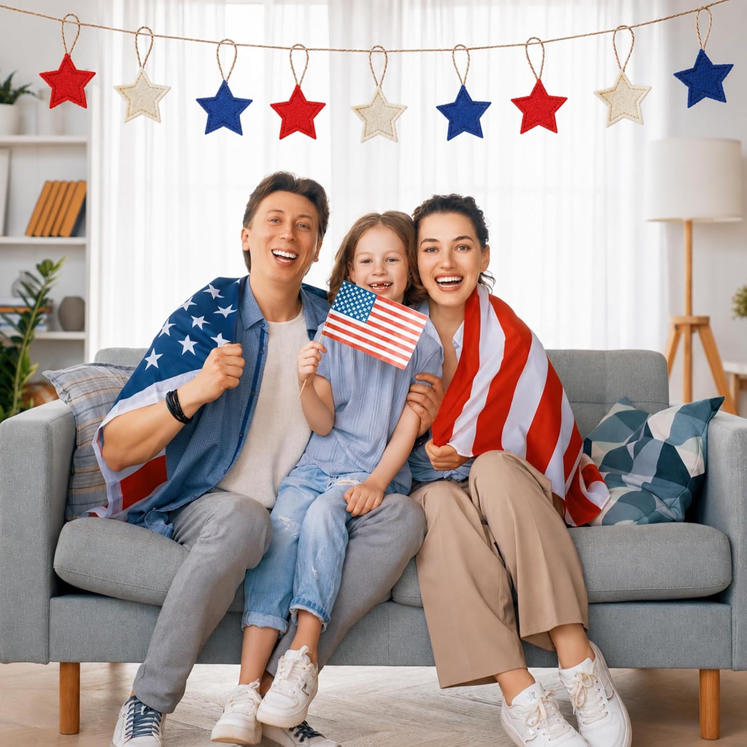 24 Pcs 4th of July Patriotic Felt Star Hanging Ornaments Red White Blue Felt Stars Patriotic Star Pendants 4th of July Tree Decorations for Independence Memorial Veterans Labor Day Home Party Decor