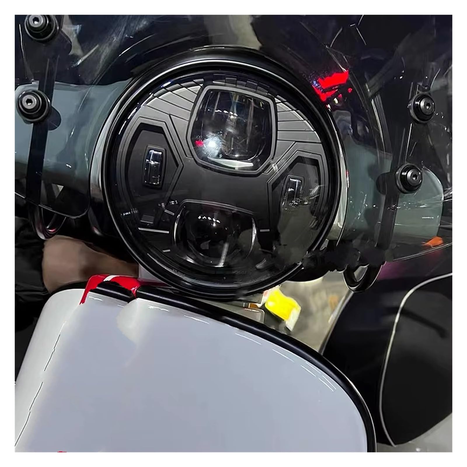 Phare Avant Moto Phare Avant LED 3 Couleurs pour Vespa GTS 300 (Accessoires Moto). LED Phares Avant