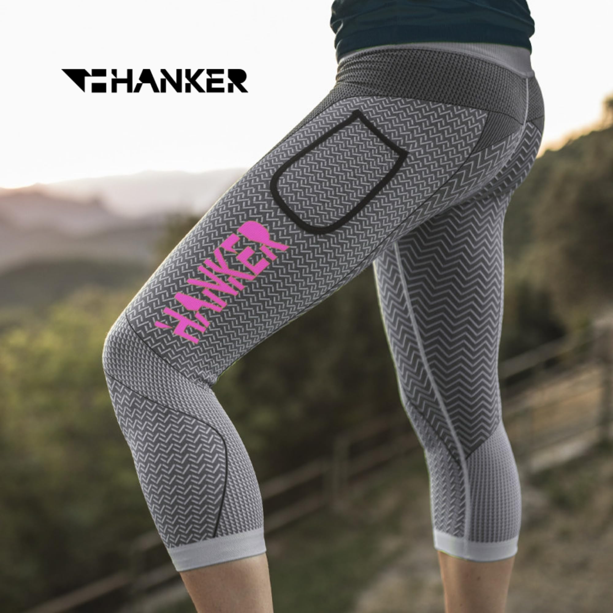 HANKER Mallas Deporte Mujer Compresión Pirata Running Fitness con Bolsillos y Cintura Alta Adaptable