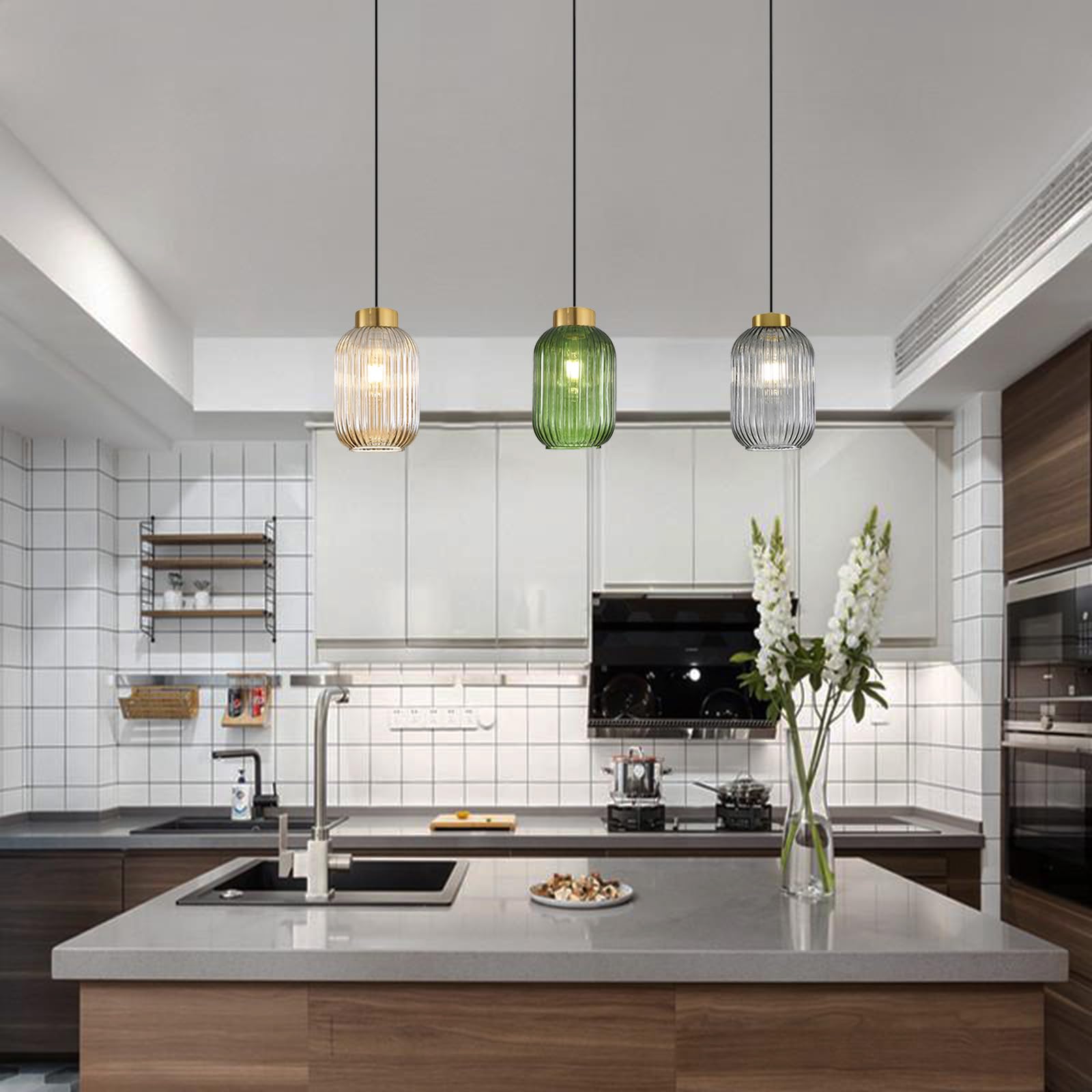 Lámpara Colgante Moderna de Vidrio Estriado con Acabado Dorado y Cable Negro, Lámparas Colgantes Elegantes para Comedor, Dormitorio o Cocina, Iluminación de Techo Estilosa (Verde, 14cm)