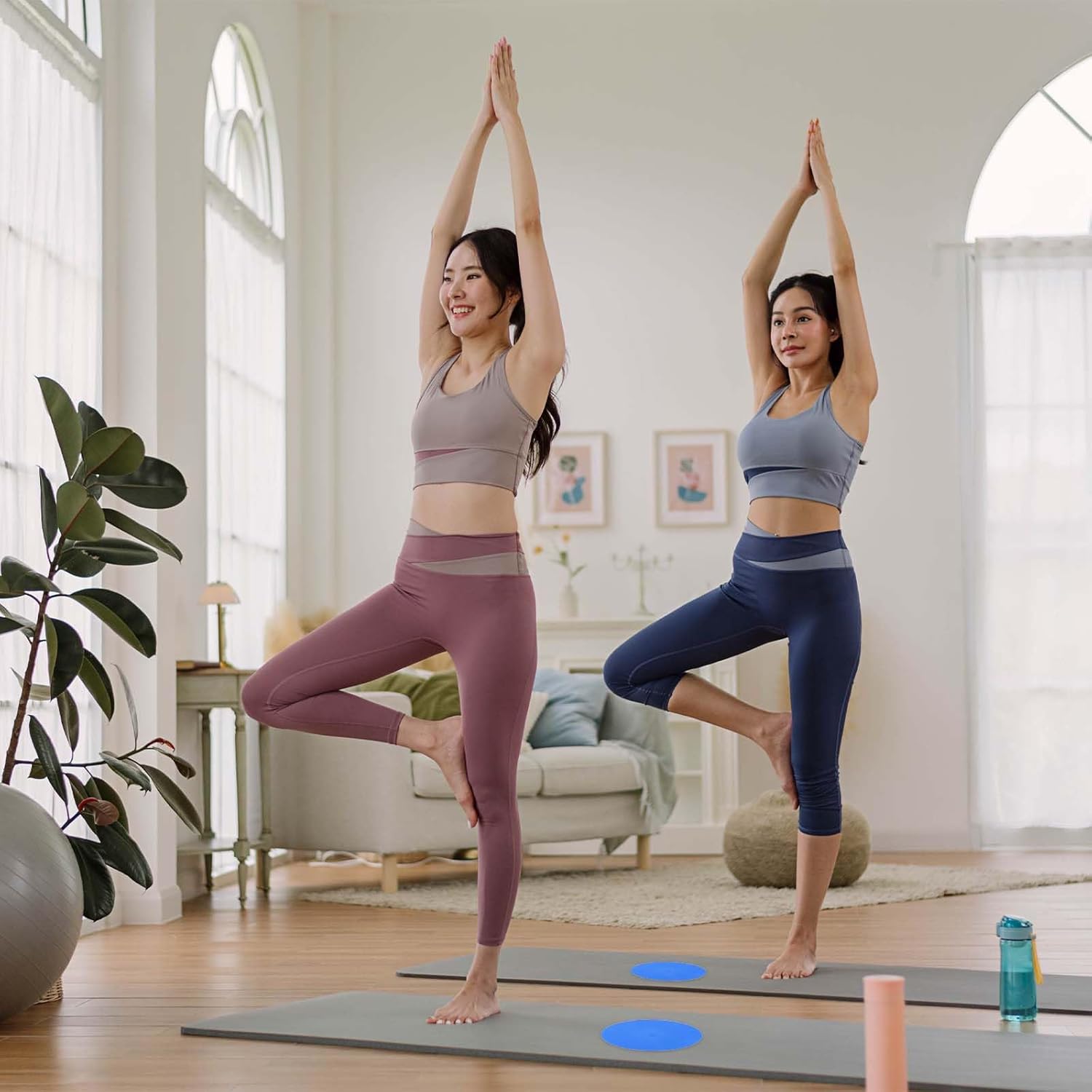 PATIKIL Spot Markers 9 Inch, 12 Pcs Non-Slip Floor Dots Agility Markers Flat Field Cones Poly Dots for Gym PE Speed Training Dance Soccer Basketball Sports, Orange/Purple/Black