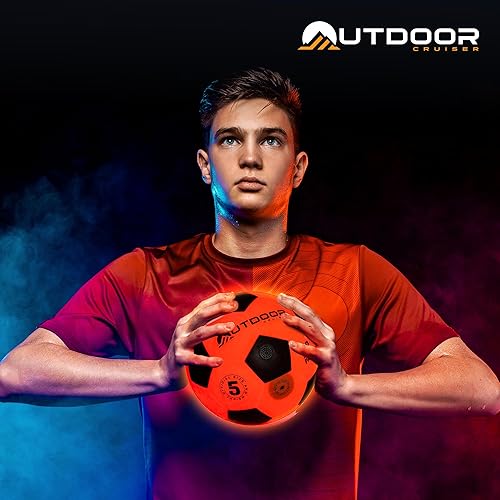 Miniatura 7 de Balón de fútbol con luz para Outdoor Cruiser - Construcción de goma impermeable, brilla en la oscuridad, brilla hasta 30 horas con activación de