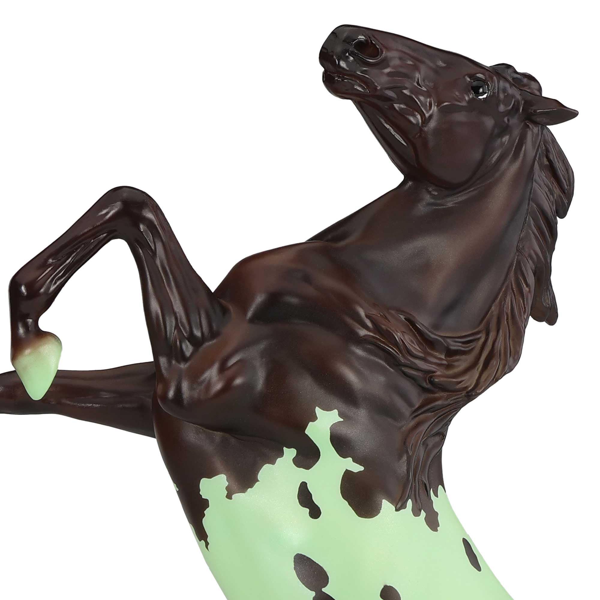 Amazon.com: Breyer Freedom Series | Mint Chip Decorator | Horse