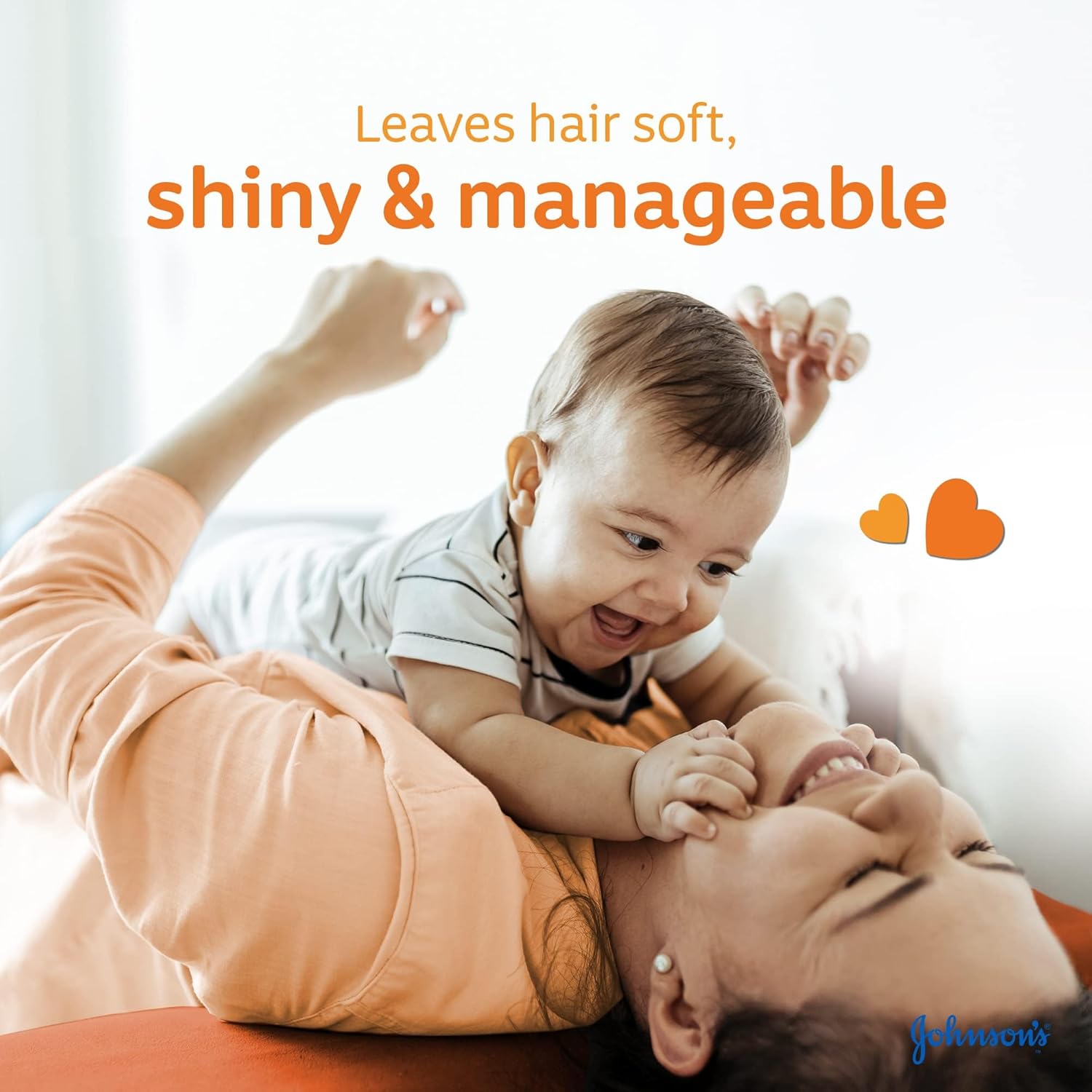 Johnson's Top-to-Toe Baby Wash and Shampoo, 4 Pack 3.38 oz. Travel Size Bottles, Natural Coconut Oil Gentle Hair and Body Baby Bath with Tear-Free Formula, Free of Parabens, Sulfates and Dyes