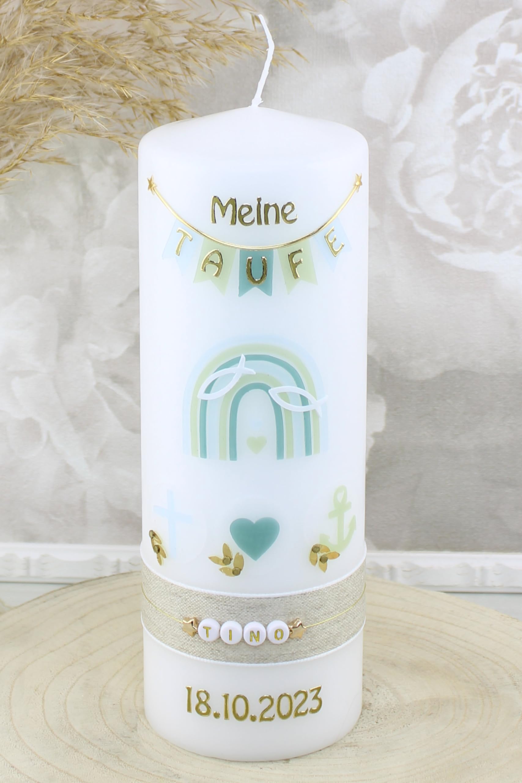 Taufkerze TINO Junge oder Mädchen mit Name und Datum, individuell und handverziert 2176
