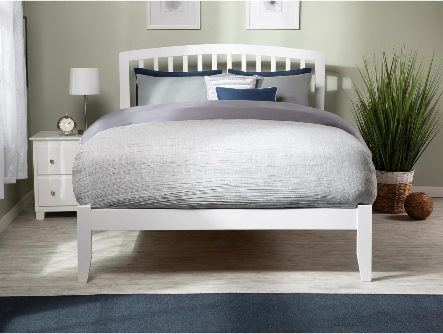 Homestock Retro Renaissance Platform Bed with Open Footboard and Turbo Charger in Classic Finish for Bedroom Spaces, Perfect Blend of Sleek Bowed Style and Traditional Sturdy Slats White/Queen