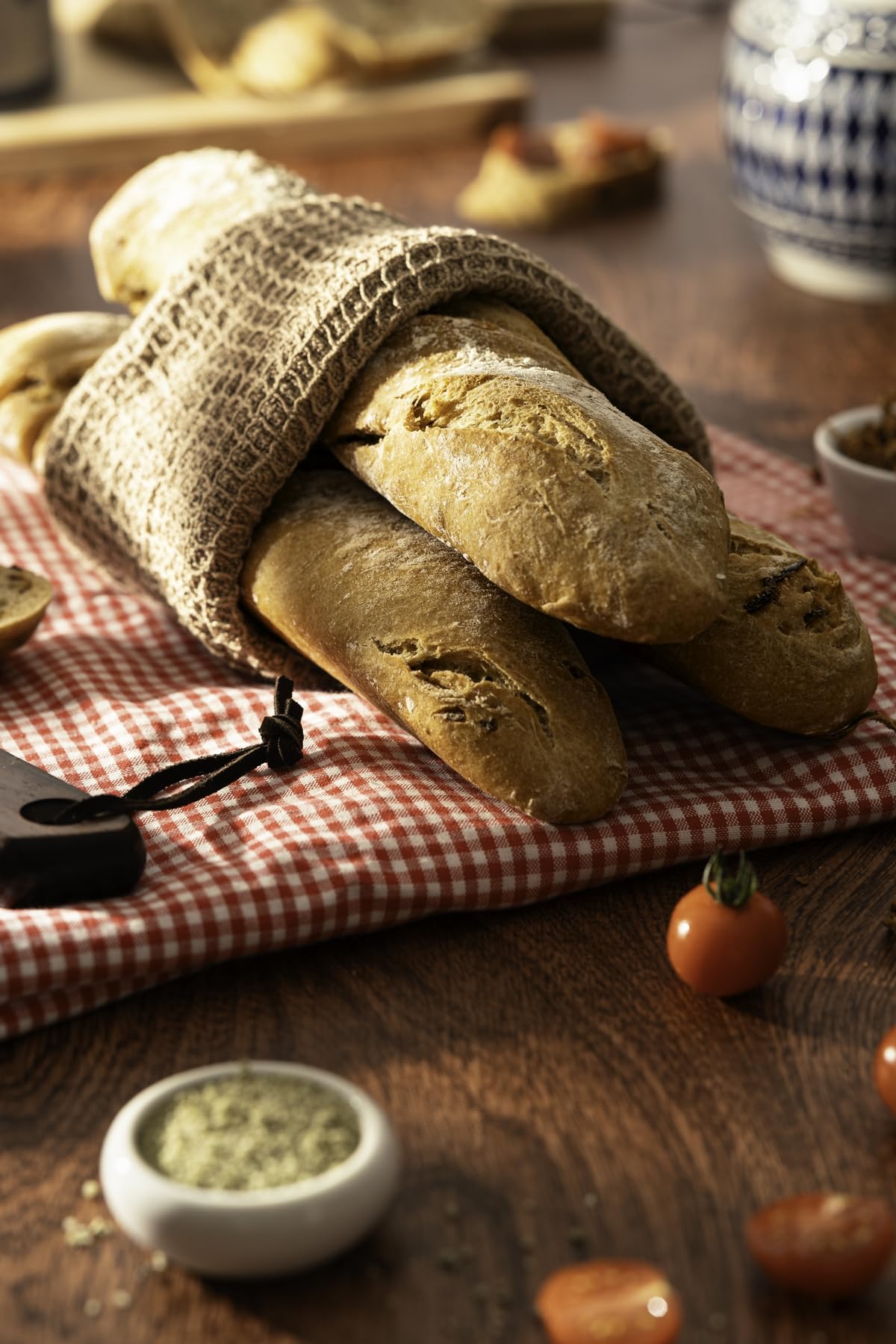 Lares Baguetteblech Edelstahl perforiert antihaft – Baguetteform für 3 Baguettes – ausziehbare Baguette Backform aus Edelstahl – Brotbackform rostfrei, ofenfest, spülmaschinengeeignet Made in Germany
