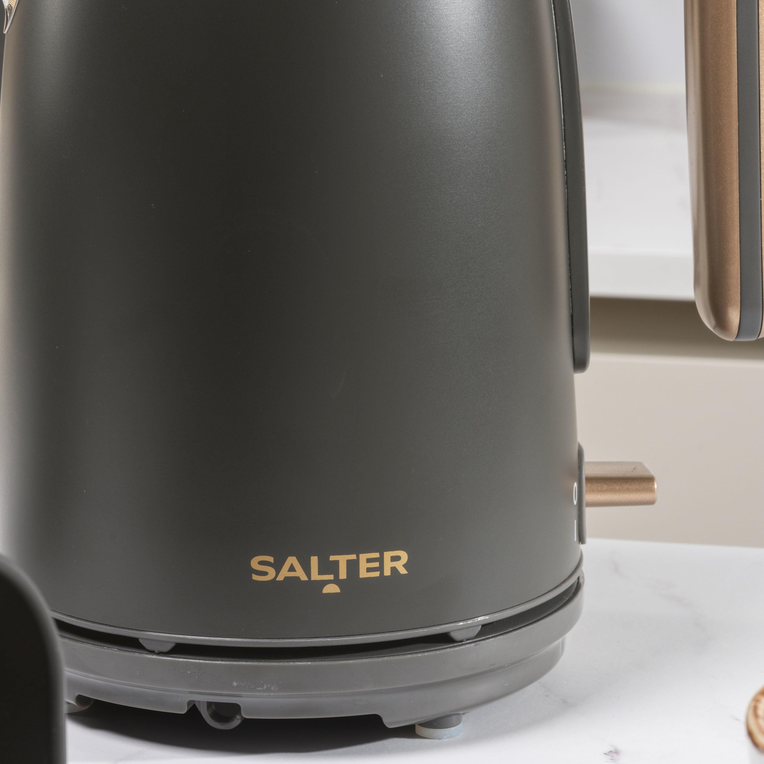 Bouilloire électrique Salter Pebble 1,7 L 3 kW, gris/or
