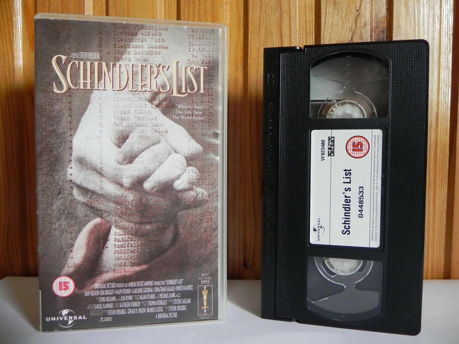 Schindler's List [1994][VHS tape] Liam Neeson, Ralph Fiennes, Ben Kingsley, Caroline Goodall