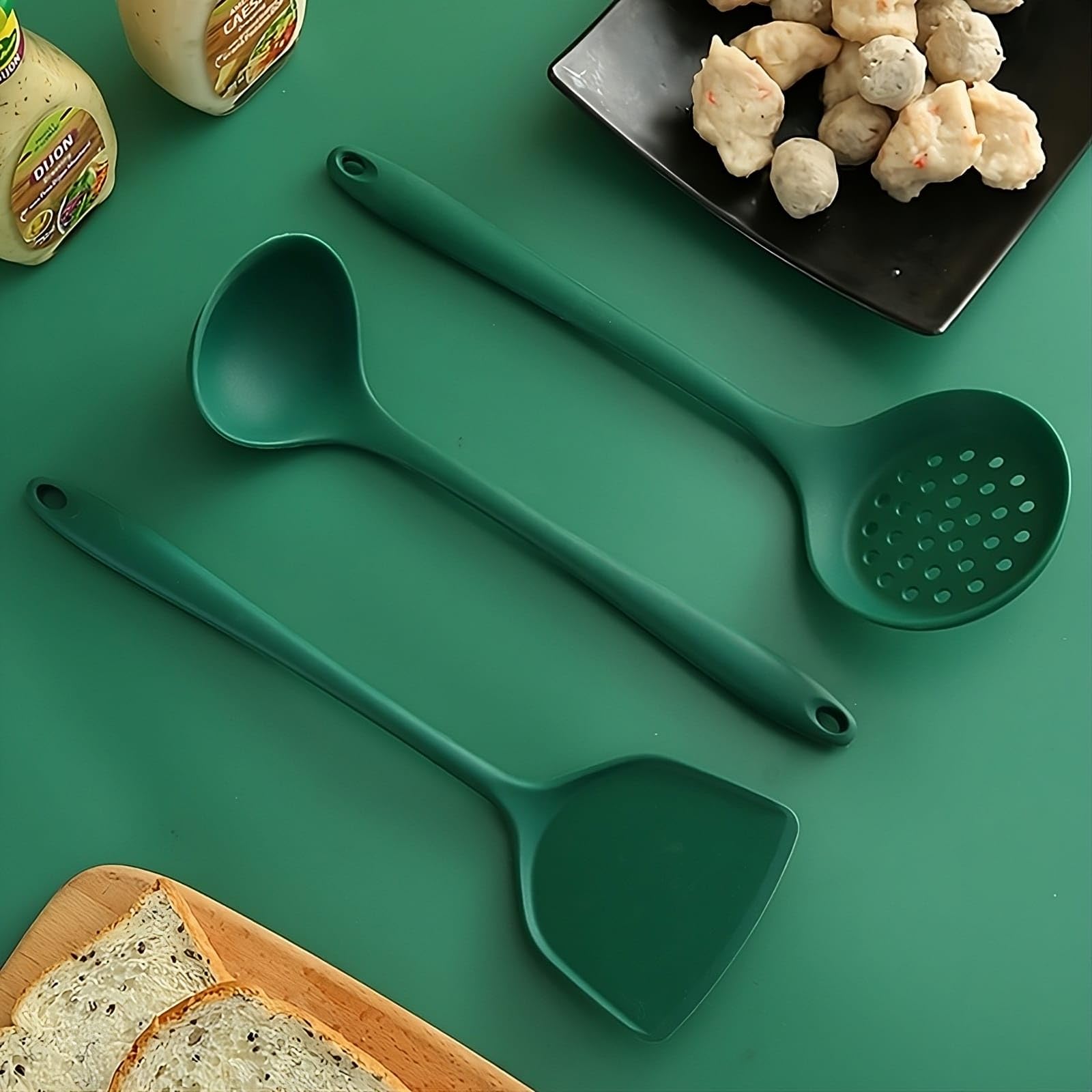 Crestware 8-Inch Round Wire Skimmer