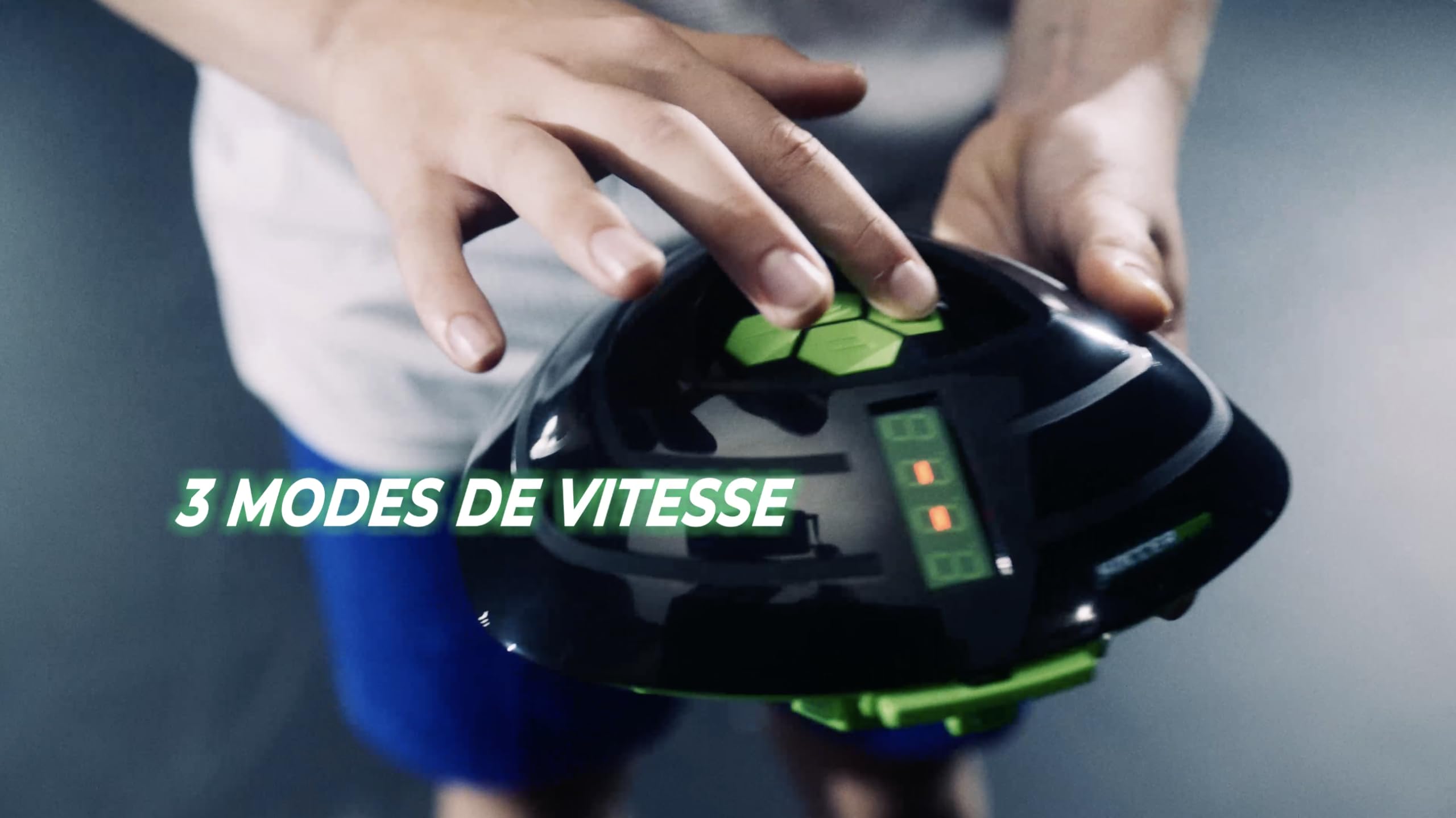 Smart Ball - Soccer Bot, robot trener piłki nożnej wewnątrz, solo lub dla wielu graczy, dla dzieci od 6 lat, 8960, zielony