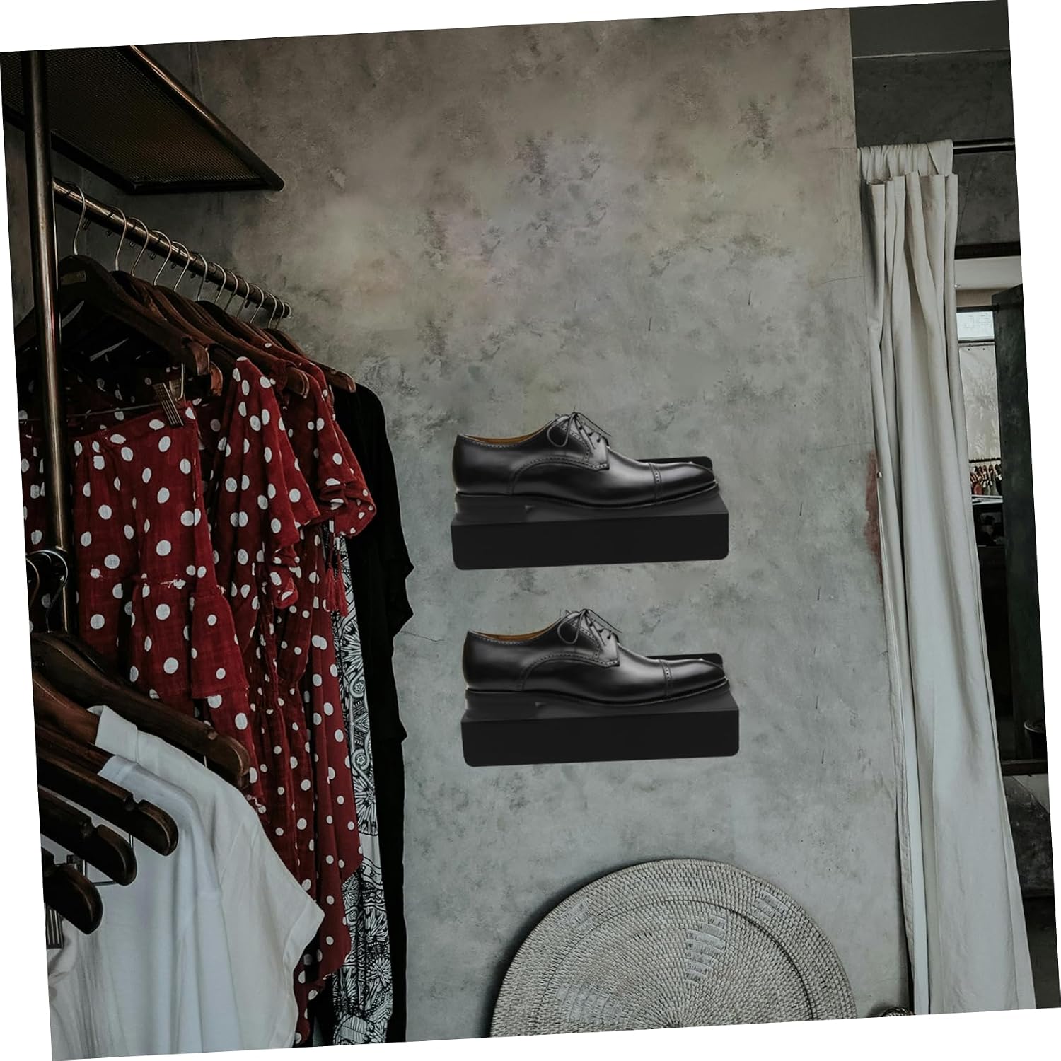 ULTECHNOVO 2pcs Heavy Duty Wall Mounted Shoe Racks Iron Floating Shelves for High Heels and Sneakers Space-Saving Shoe Display and Storage for Retail and Home Use