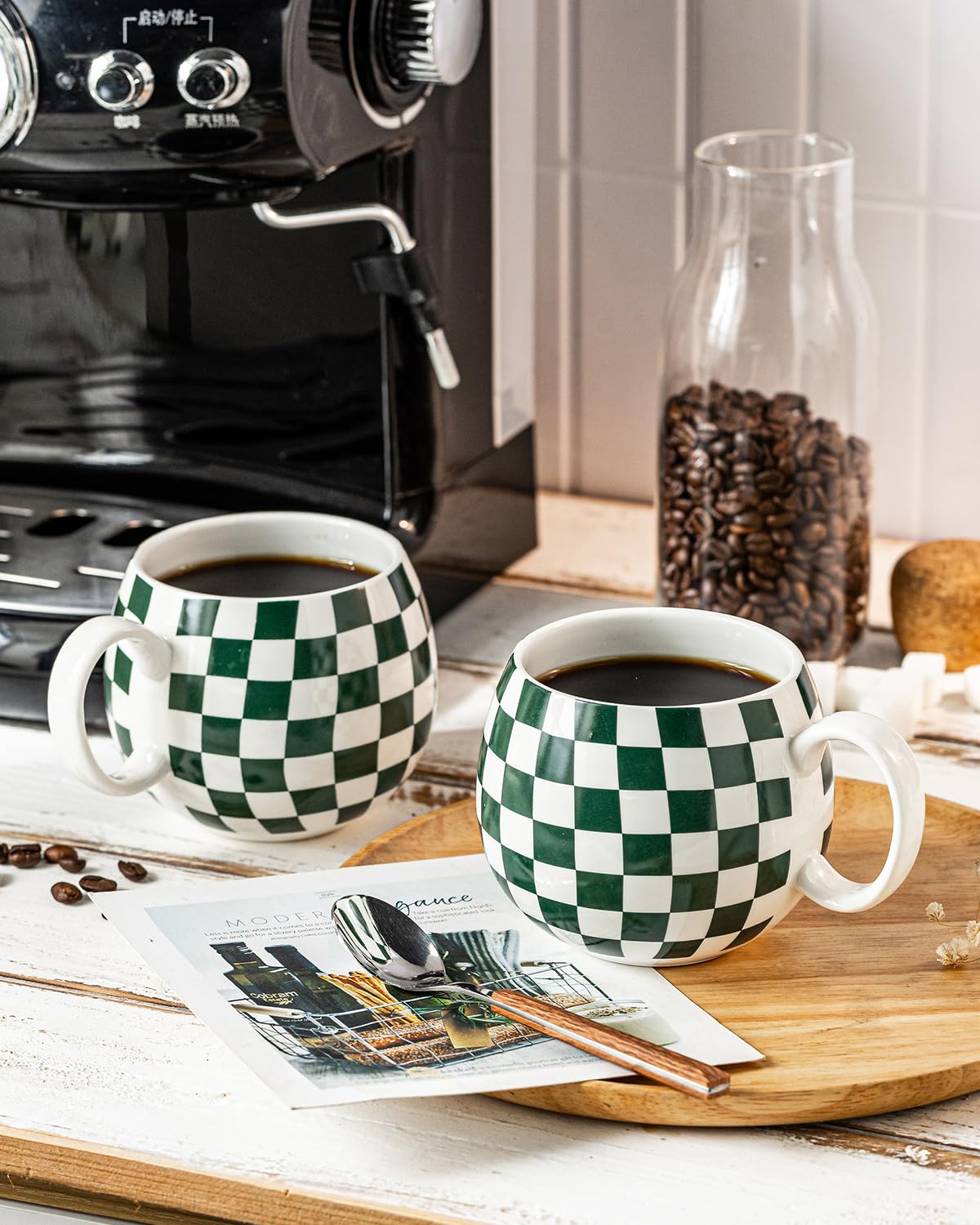 Amazon.com: LAUCHUH 18oz Coffee Mugs, Large Coffee Cups Ceramic Checkered  Cappuccino Cups with Handle Mug Set of 6 for Father's Day, Tea, Cocoa,  Milk, Green and White : Home & Kitchen