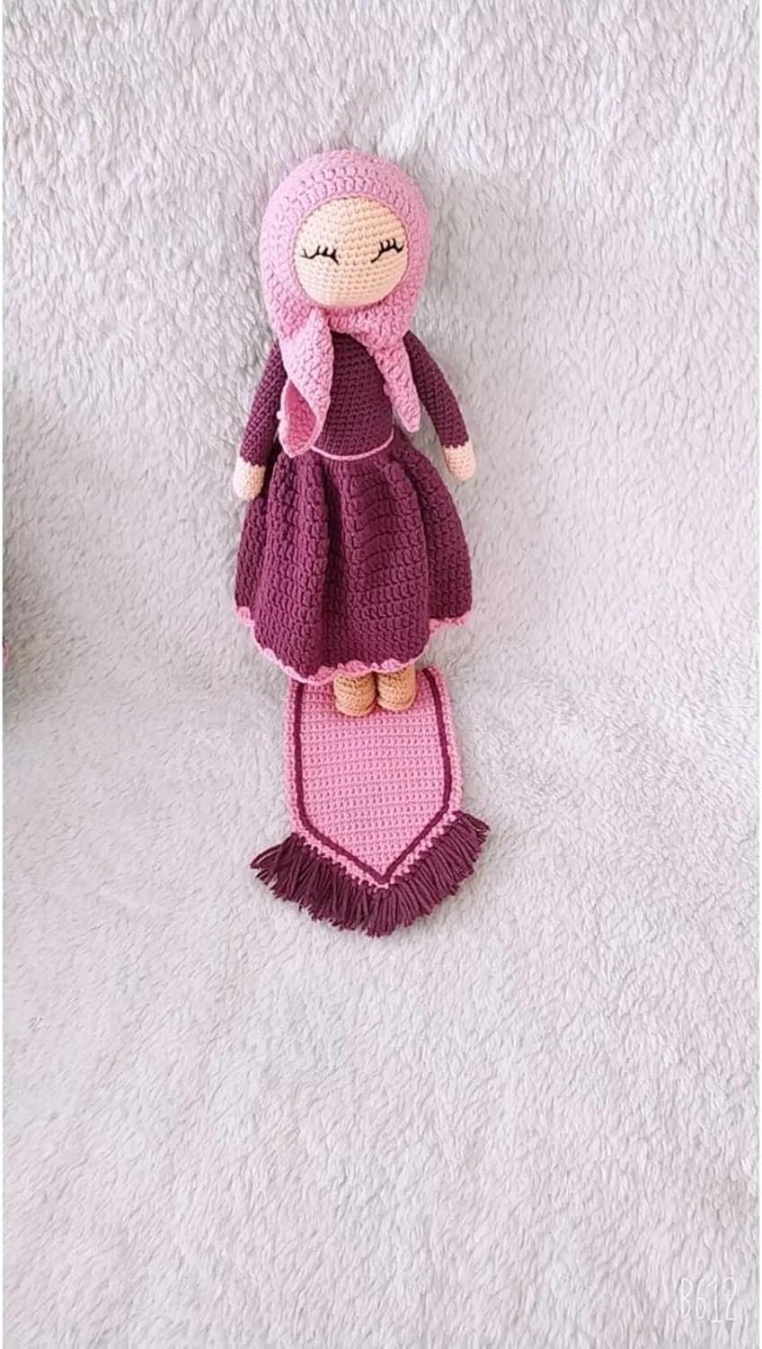 Crochet Hijab Doll, Amigurumi Muslim Doll, Ramadan Gift, Muslim Gift, Eid Gifts for Kids (Doll with Prayer Mat)