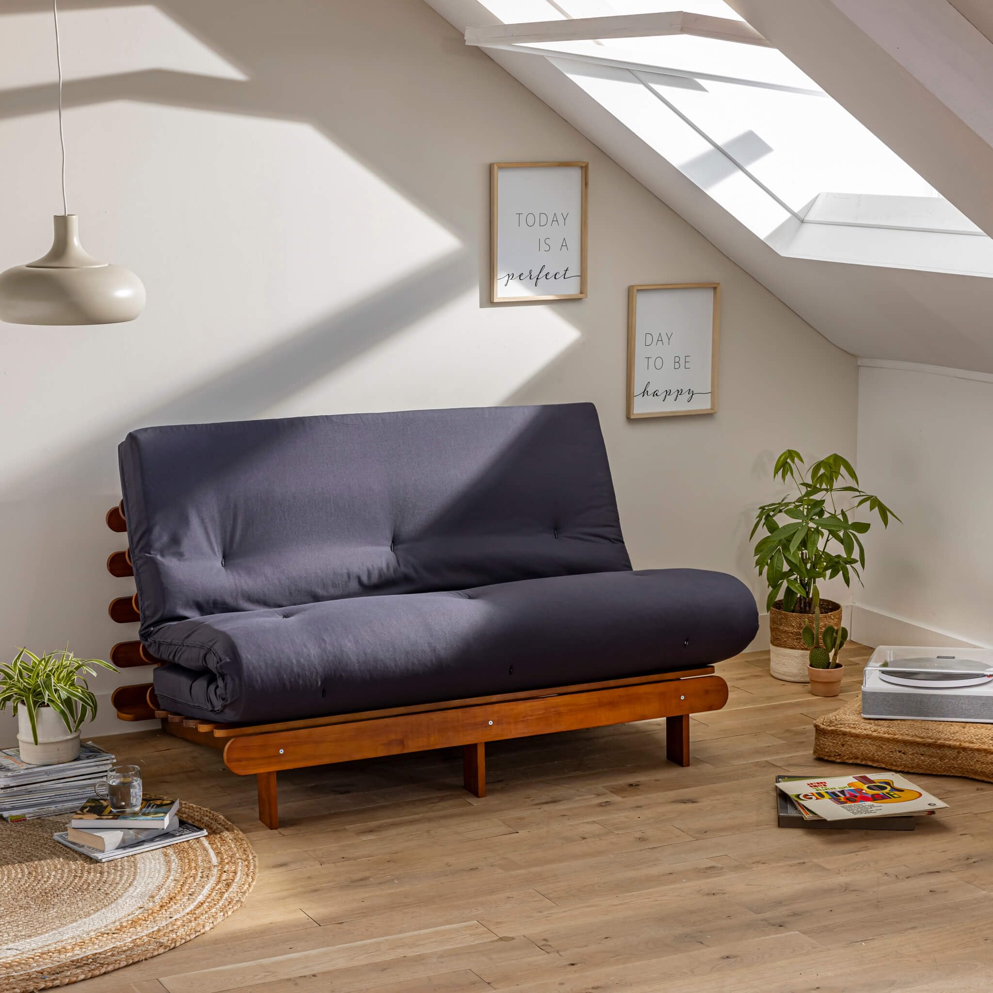 Terre de Nuit - Ensemble Matelas futon en Coton et Structure en Bois Massif Noisette 140x200 Anthracite en Pin Massif - Anthracite