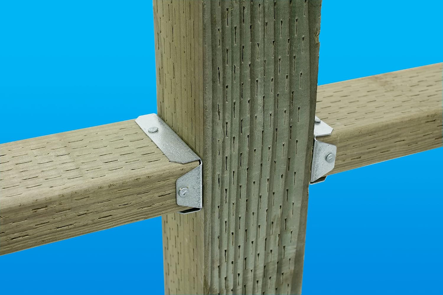 Simpson Strong-Tie FBR24Z FBR ZMAX® Galvanized Fence Bracket for 2x4 (Pack of 100)